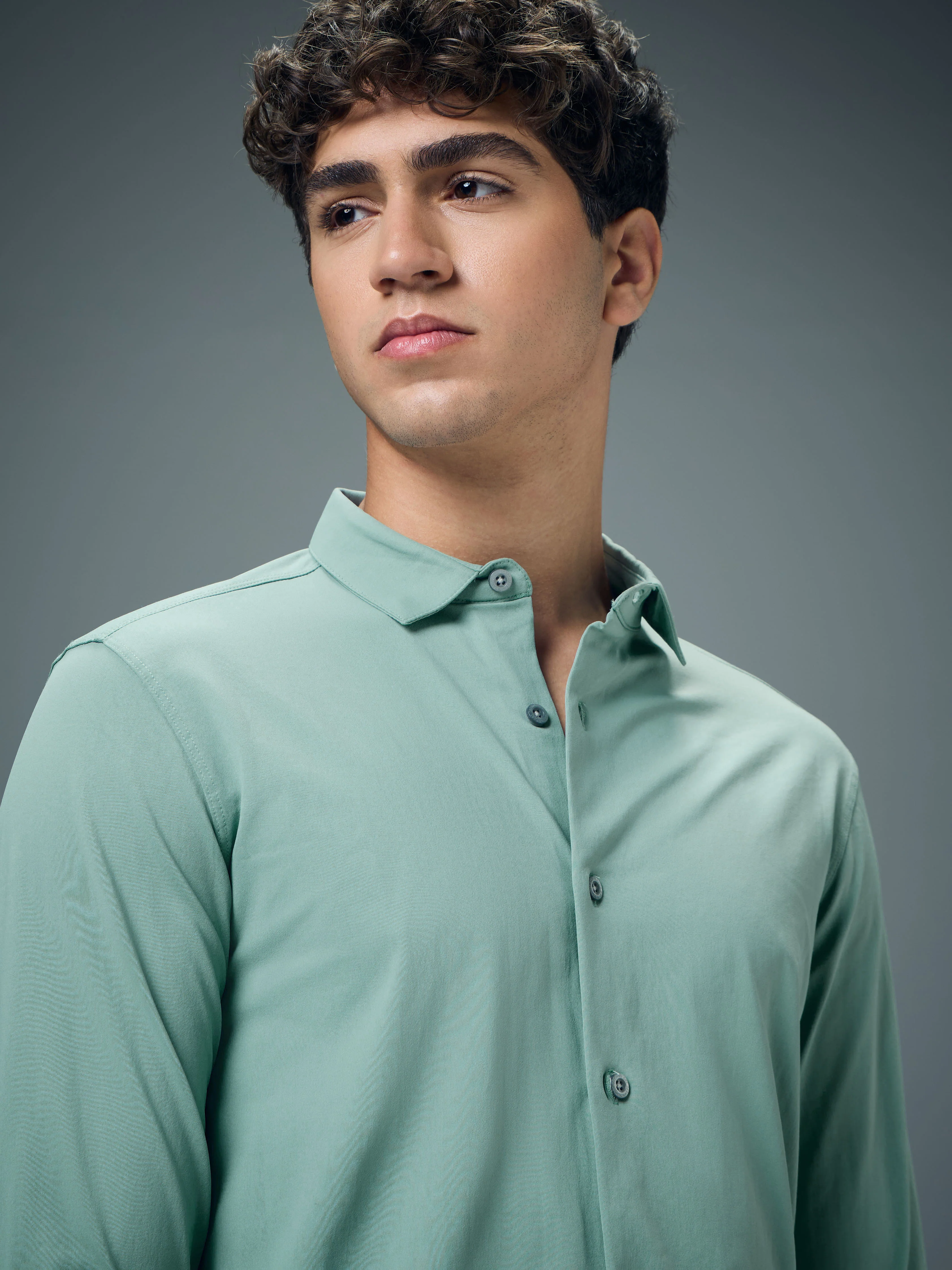Men Solid Regular Fit Spread Collar Casual Shirt with COTFLEX - Image 6
