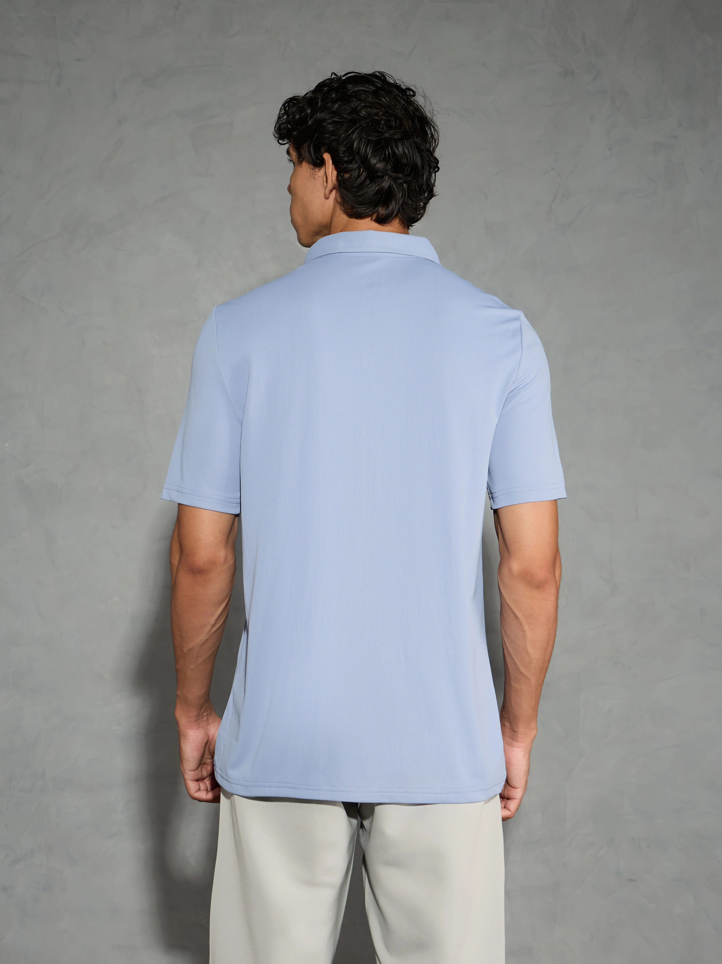 Men Solid Regular Fit Spread Collar Shirt with TECHNO COOL+ - Image 3