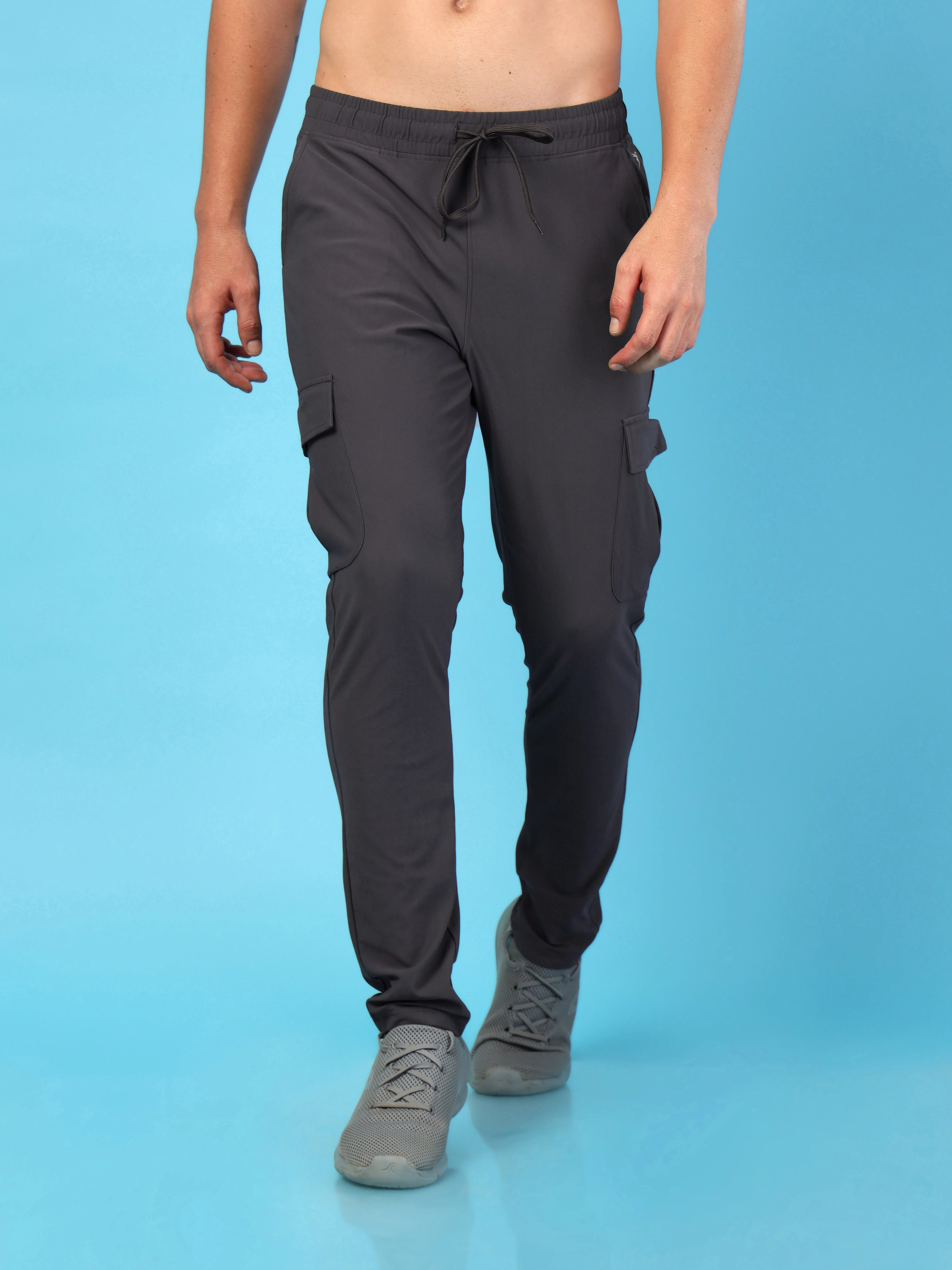 Men Solid Relax Fit Cargo Trackpants with DURACOOL+ - Image 2