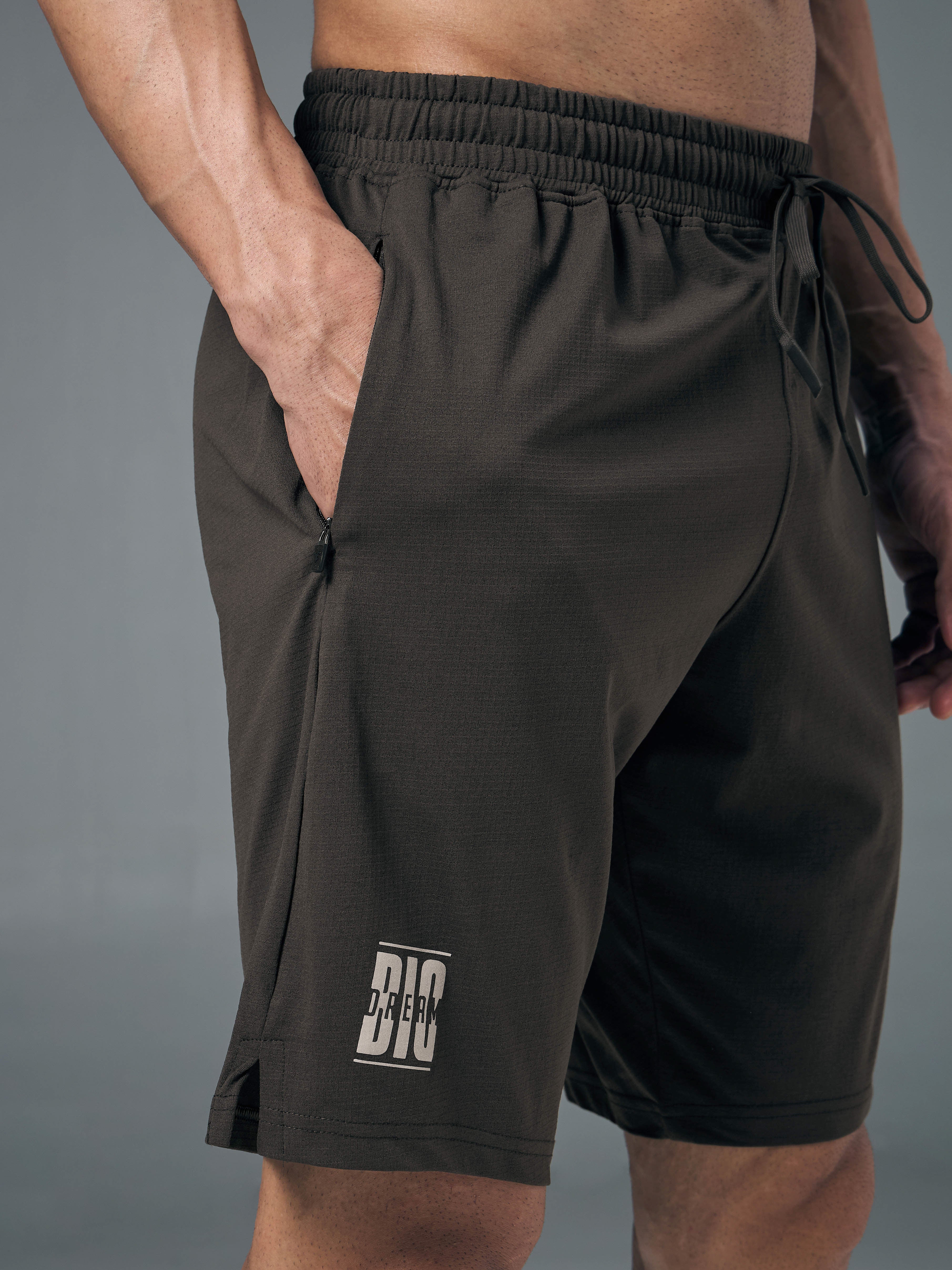 Men Solid Relax Fit Shorts with ELASTO LITE - Image 5