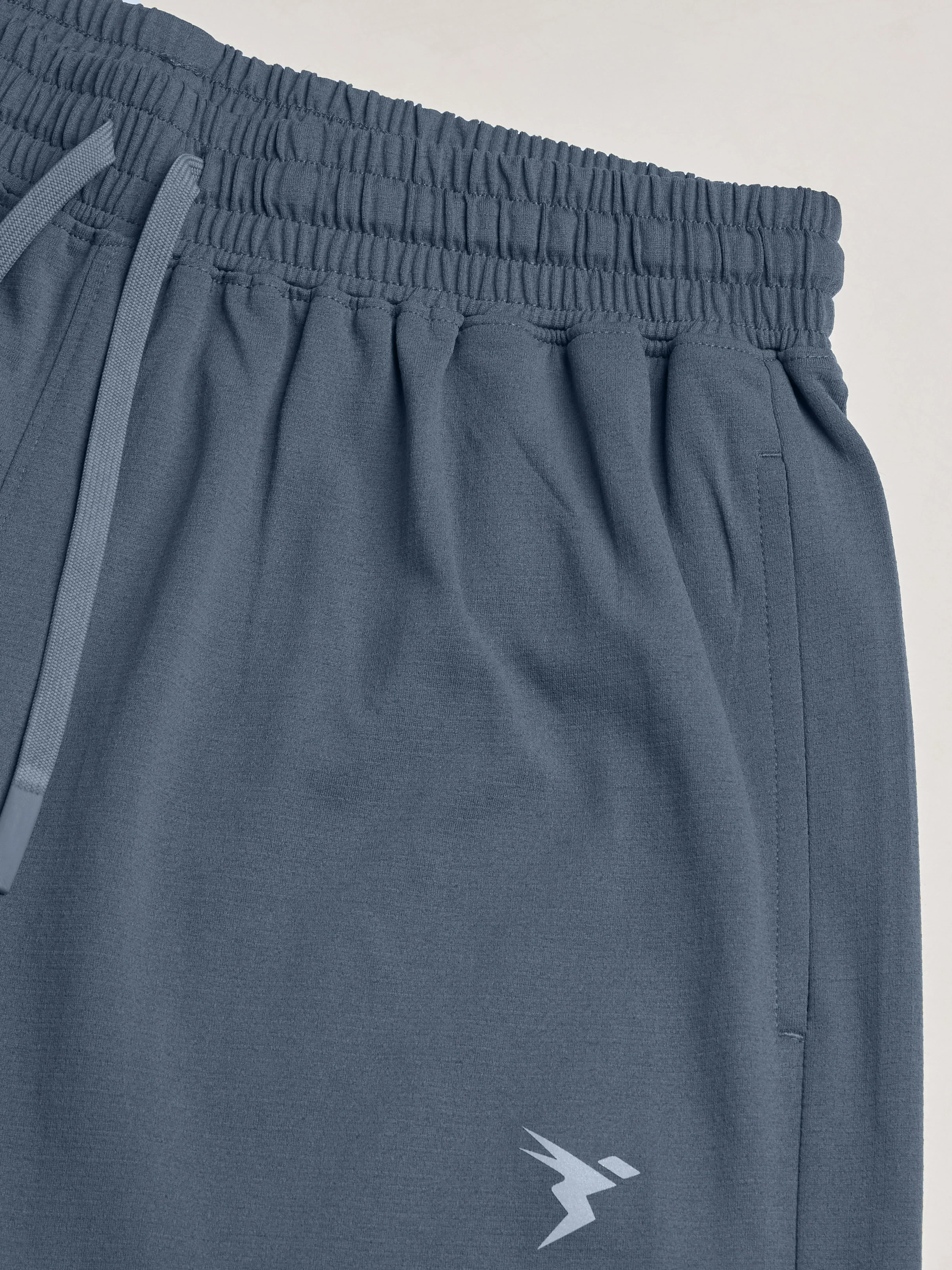 Men Solid Relax Fit Shorts with ELASTO LITE - Image 6