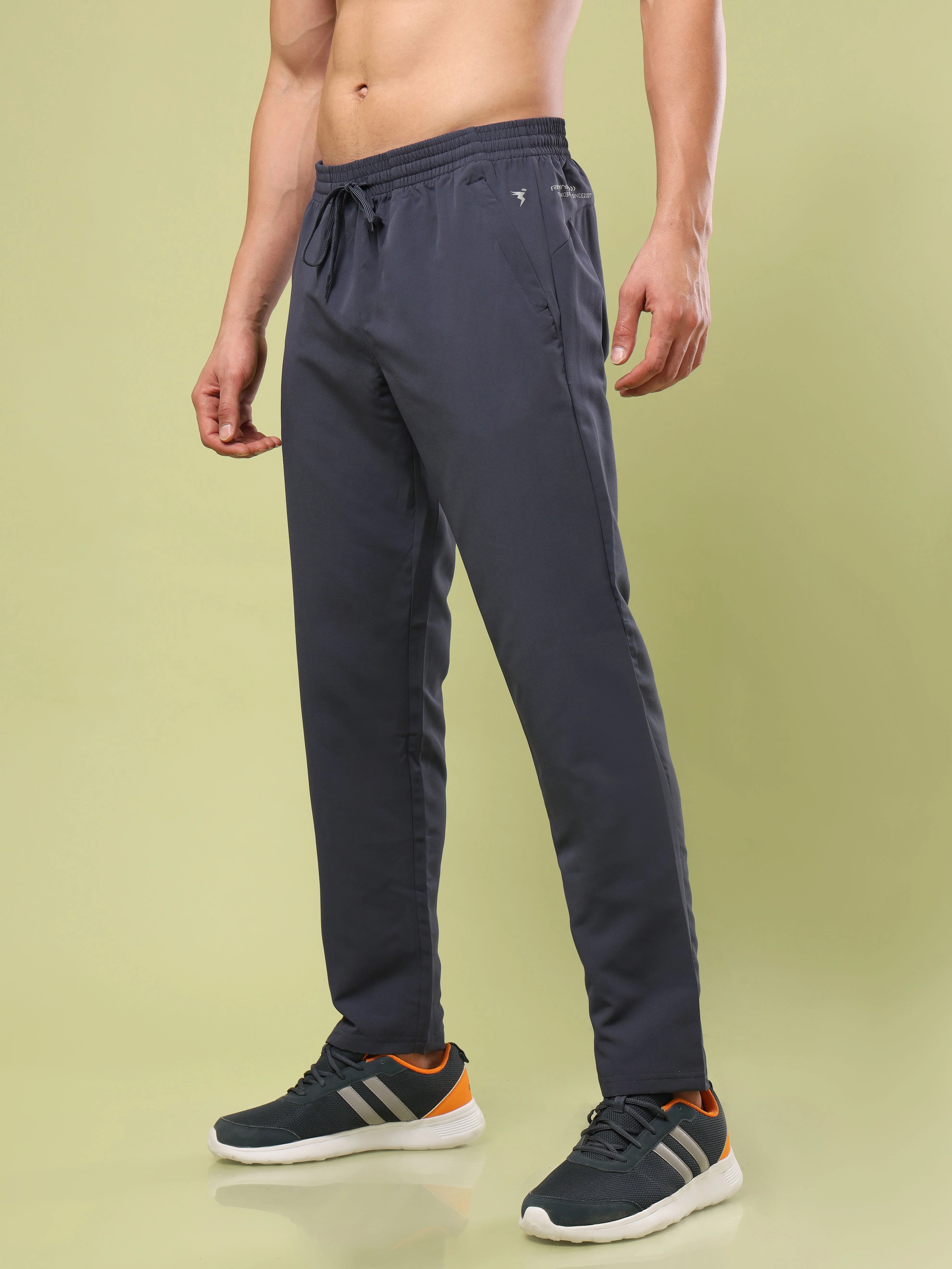 Men Solid Relax Fit Sports Trackpants with TECHNO LITE - Image 4