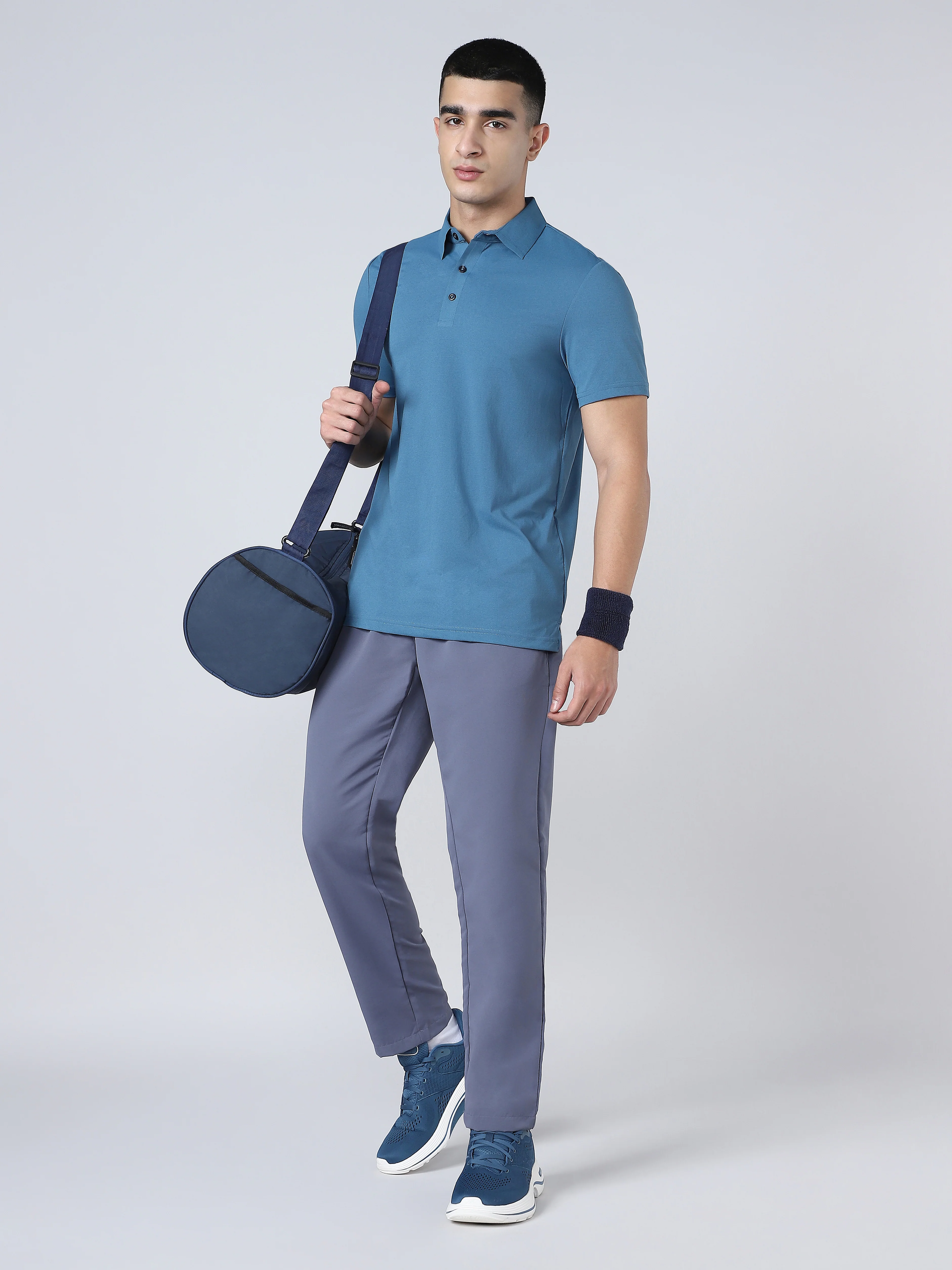 Men Solid Relax Fit Sports Trackpants with TECHNO LITE - Image 4