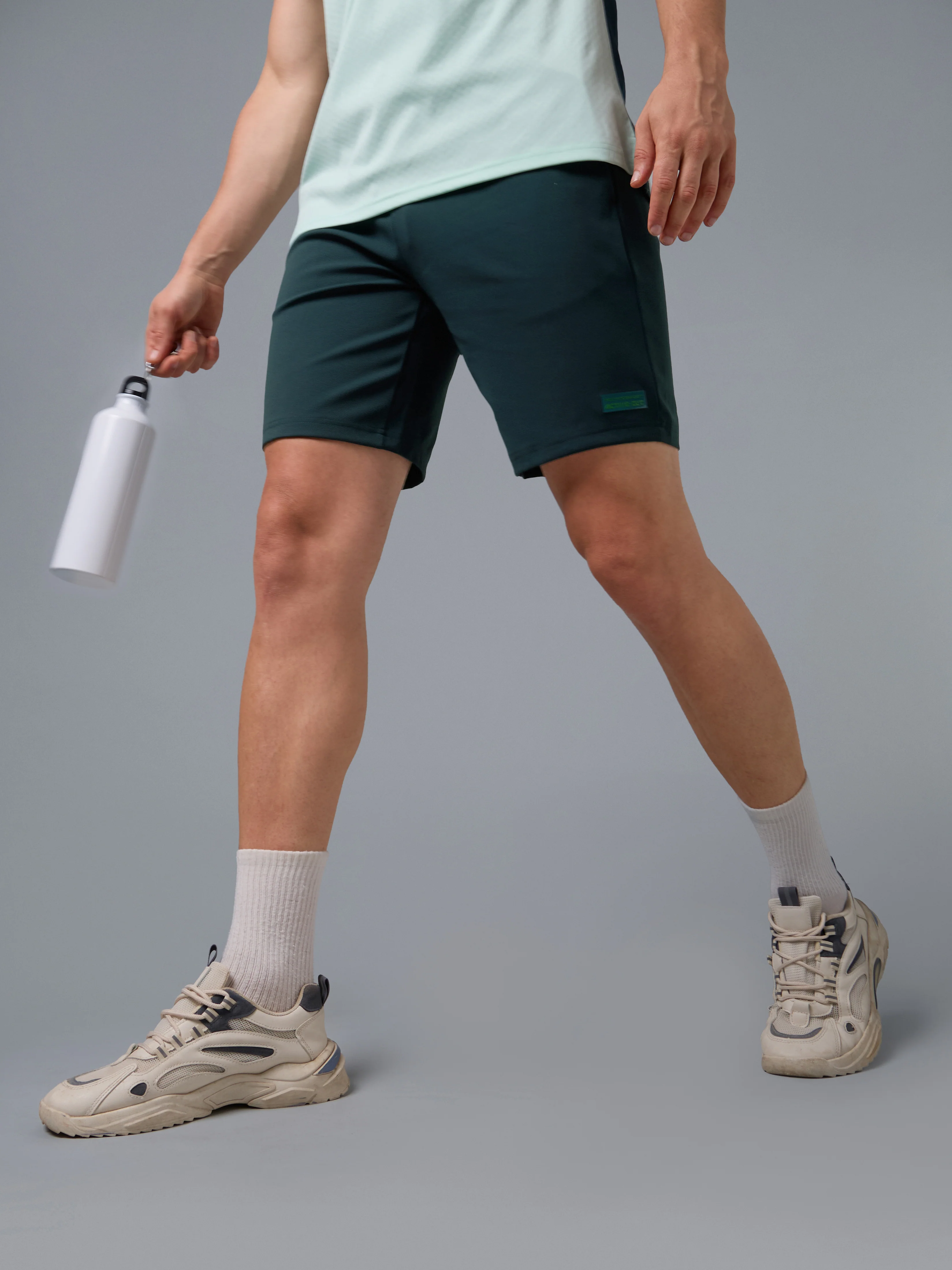 Men Solid Slim Fit Active Out Sports Shorts with ELASTOPLUS
