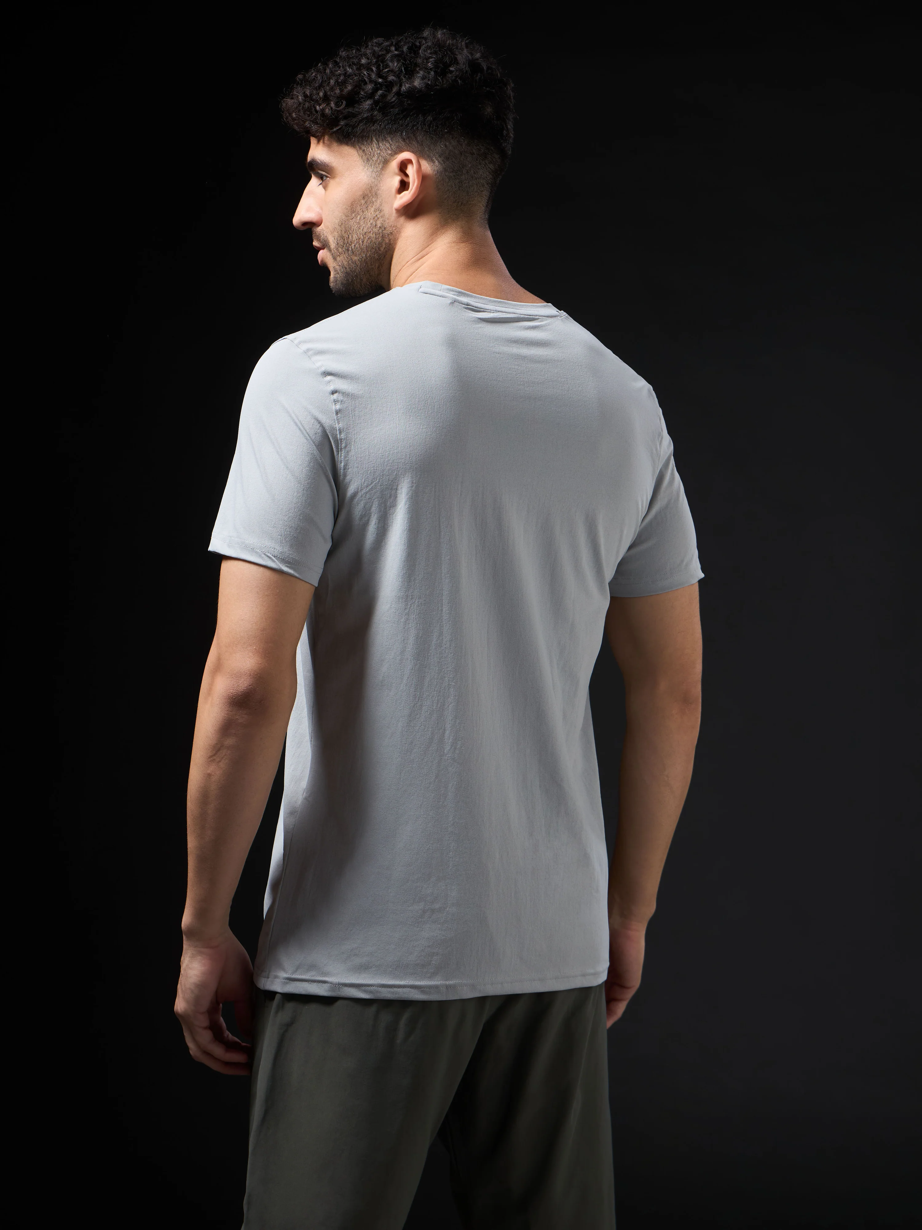 Men Solid Slim Fit Crew Neck T-shirt with COTFLEX - Image 3