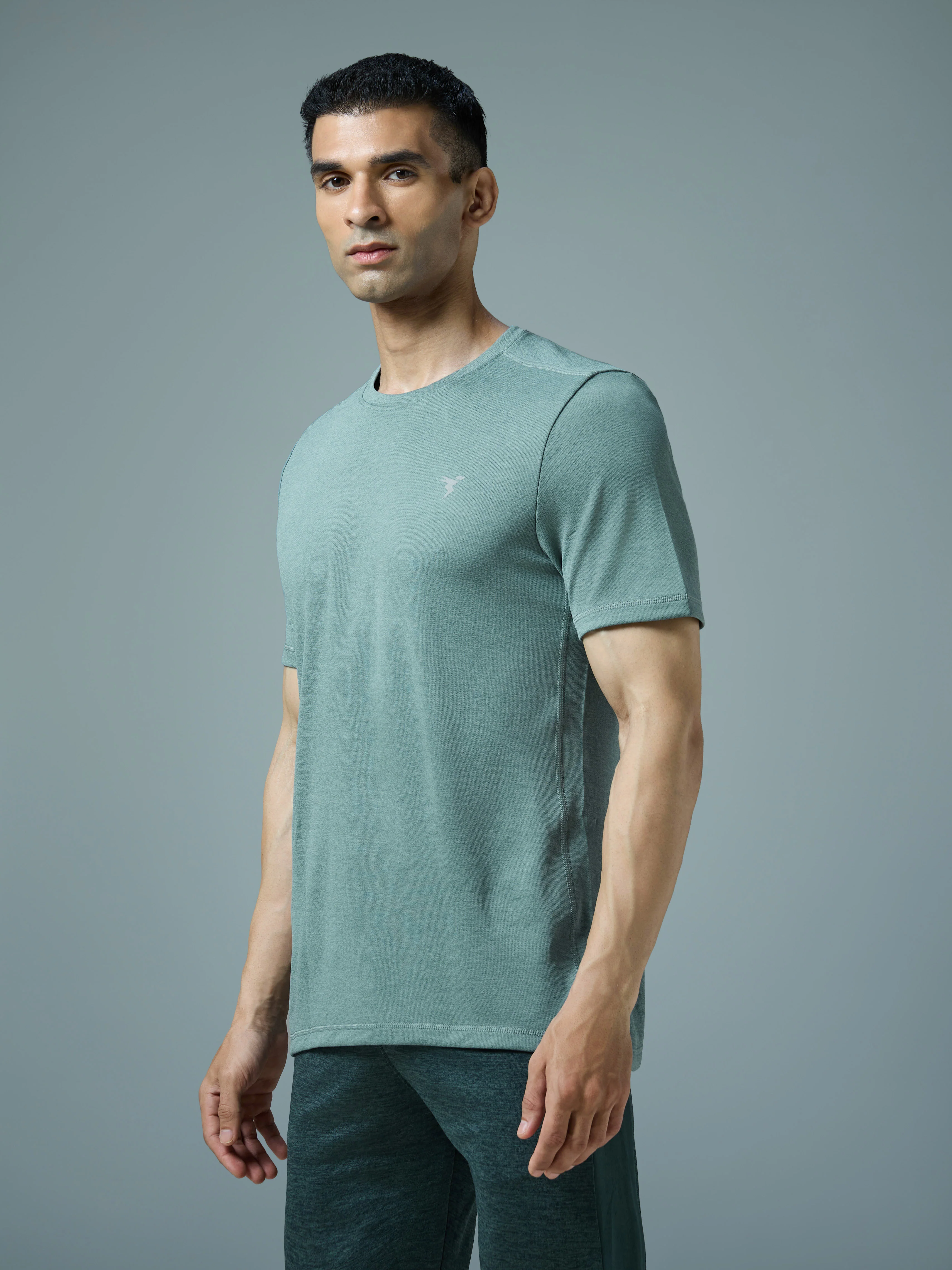 Men Solid Slim Fit Crew Neck T-shirt with DOUBLE COOL - Image 4