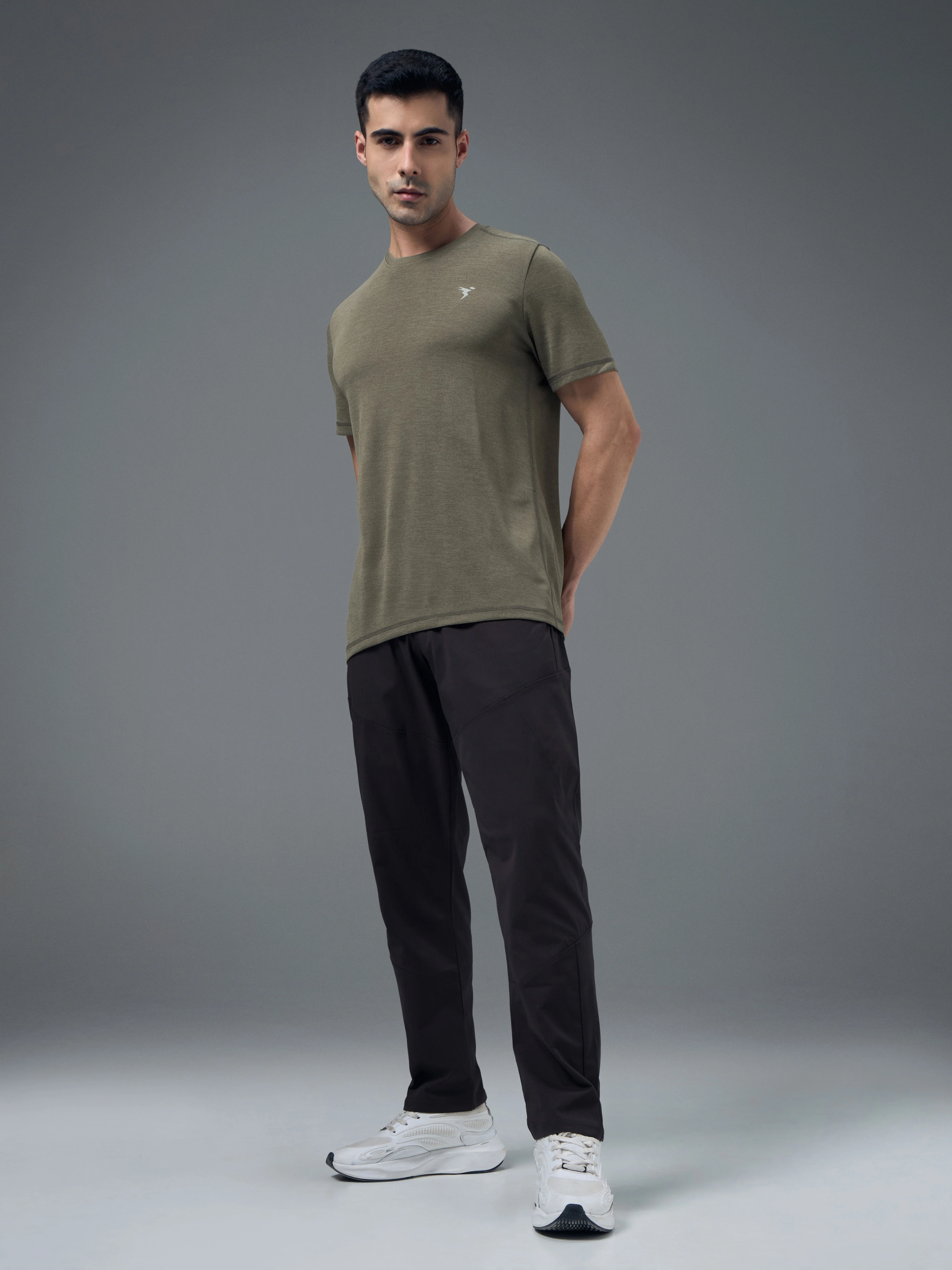 Men Solid Slim Fit Crew Neck T-shirt with DOUBLE COOL - Image 4