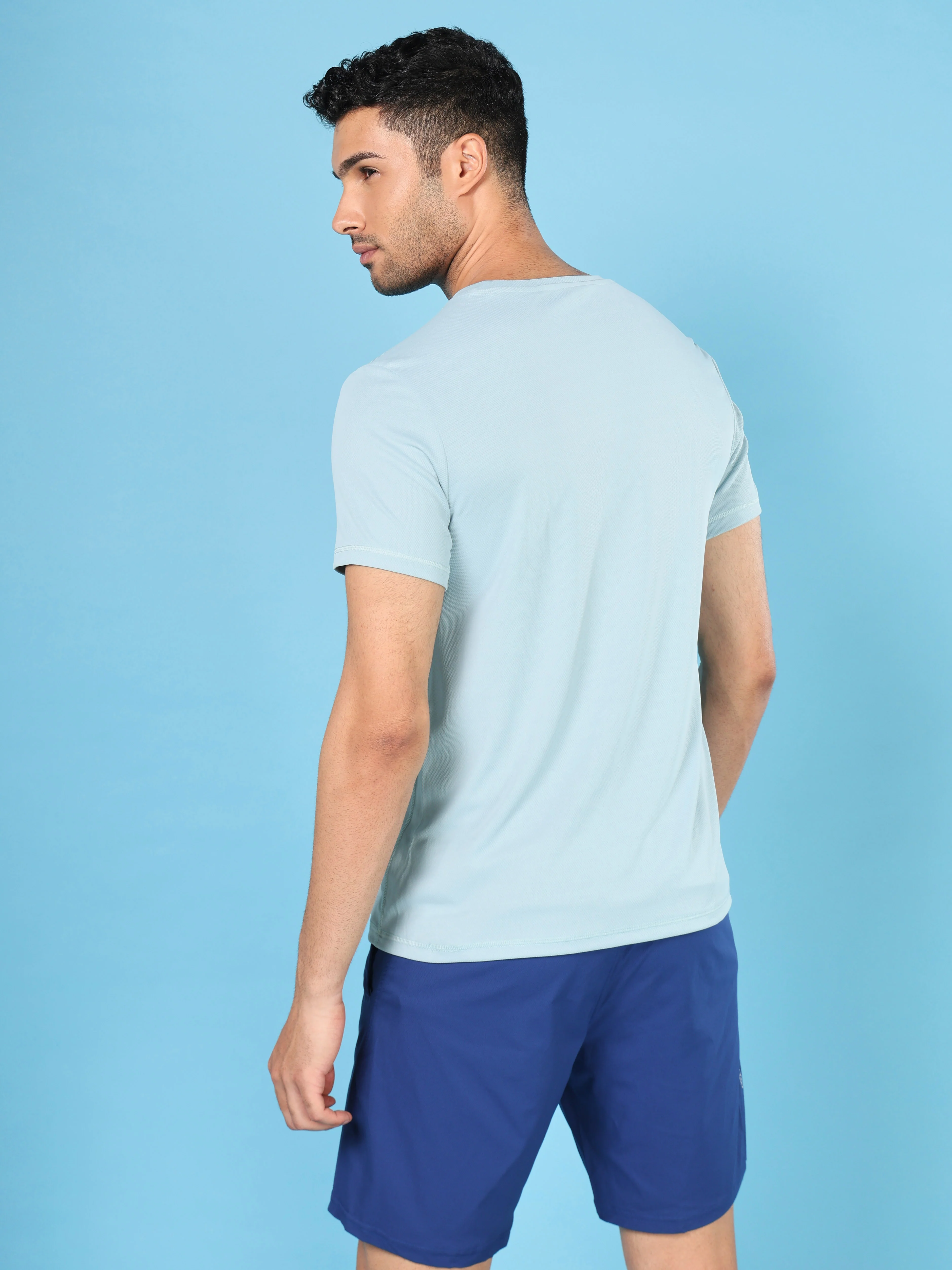 Men Solid Slim Fit Crew Neck T-shirt with TECHNO COOL+ - Image 3