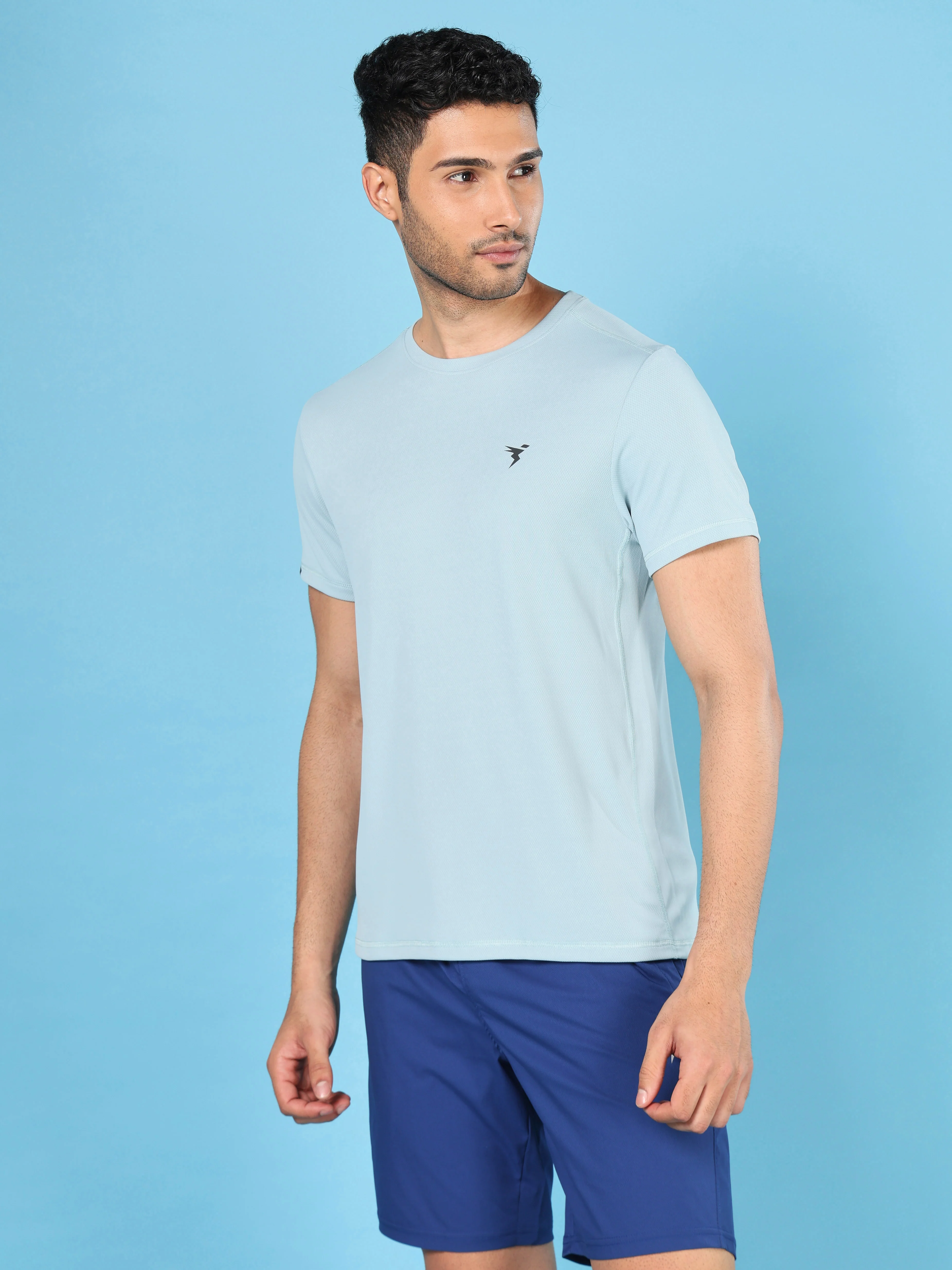 Men Solid Slim Fit Crew Neck T-shirt with TECHNO COOL+ - Image 4