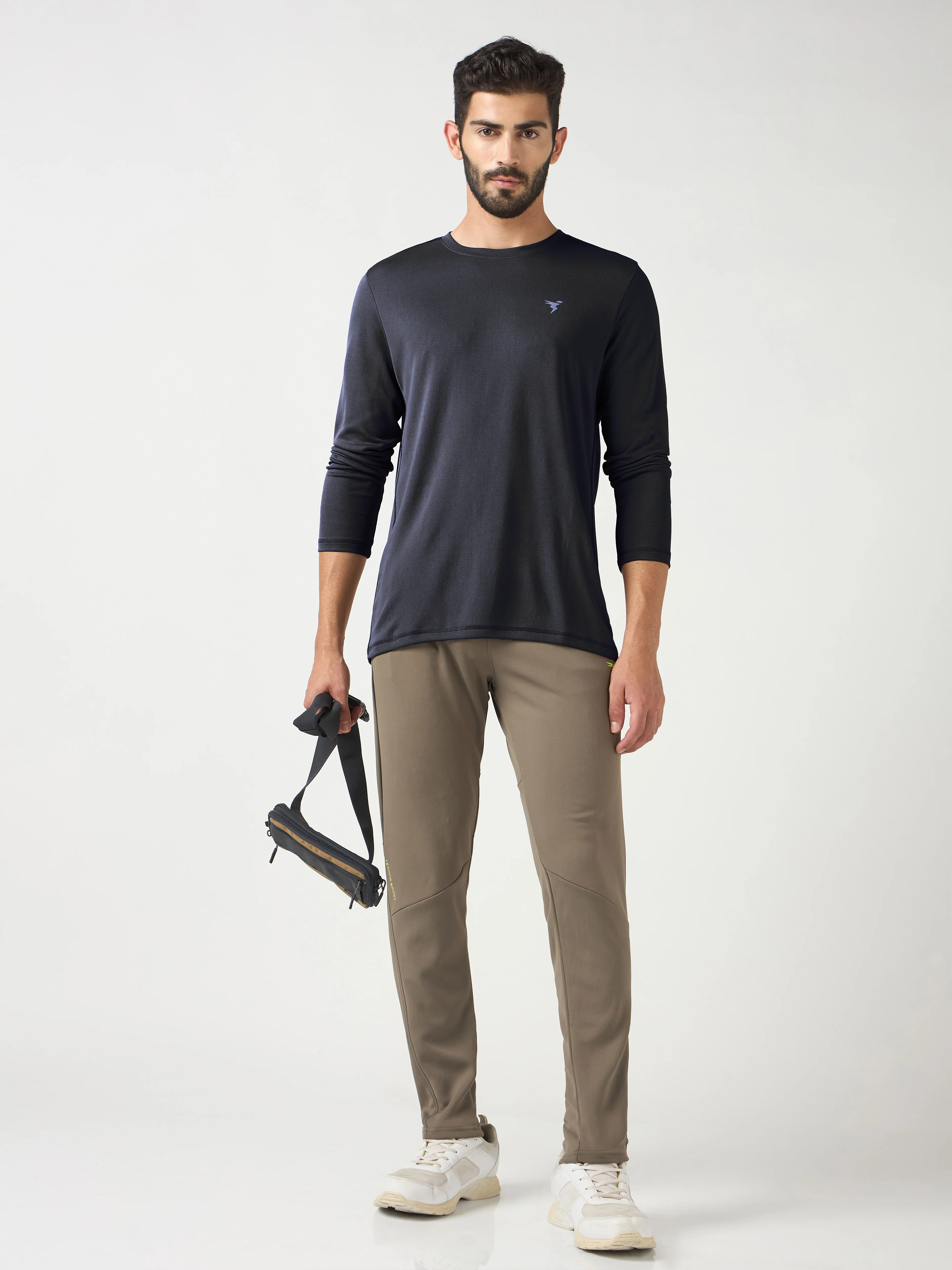 Men Solid Slim Fit Crew Neck T-shirt with TECHNO COOL+ - Image 4