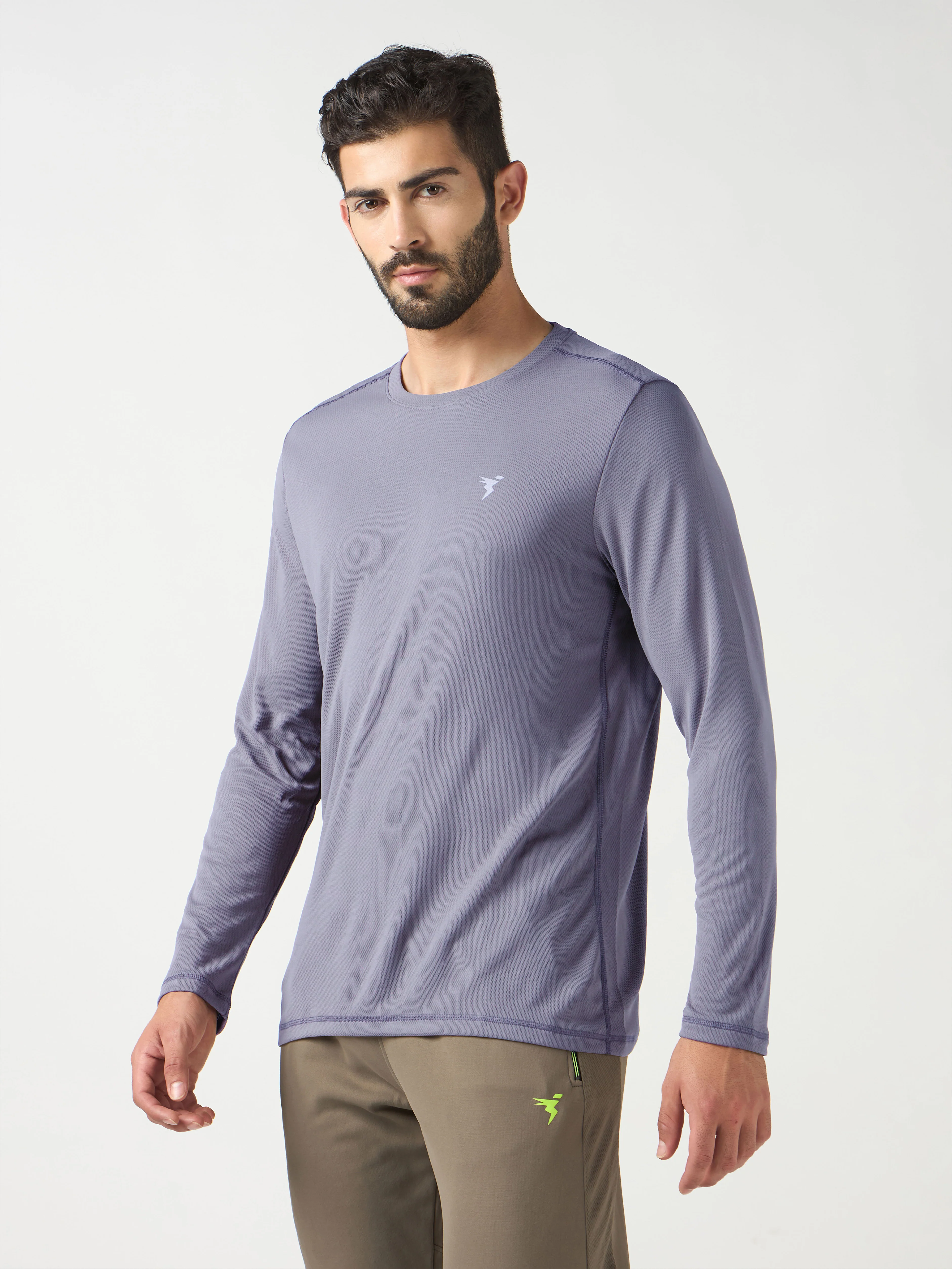 Men Solid Slim Fit Crew Neck T-shirt with TECHNO COOL+ - Image 3