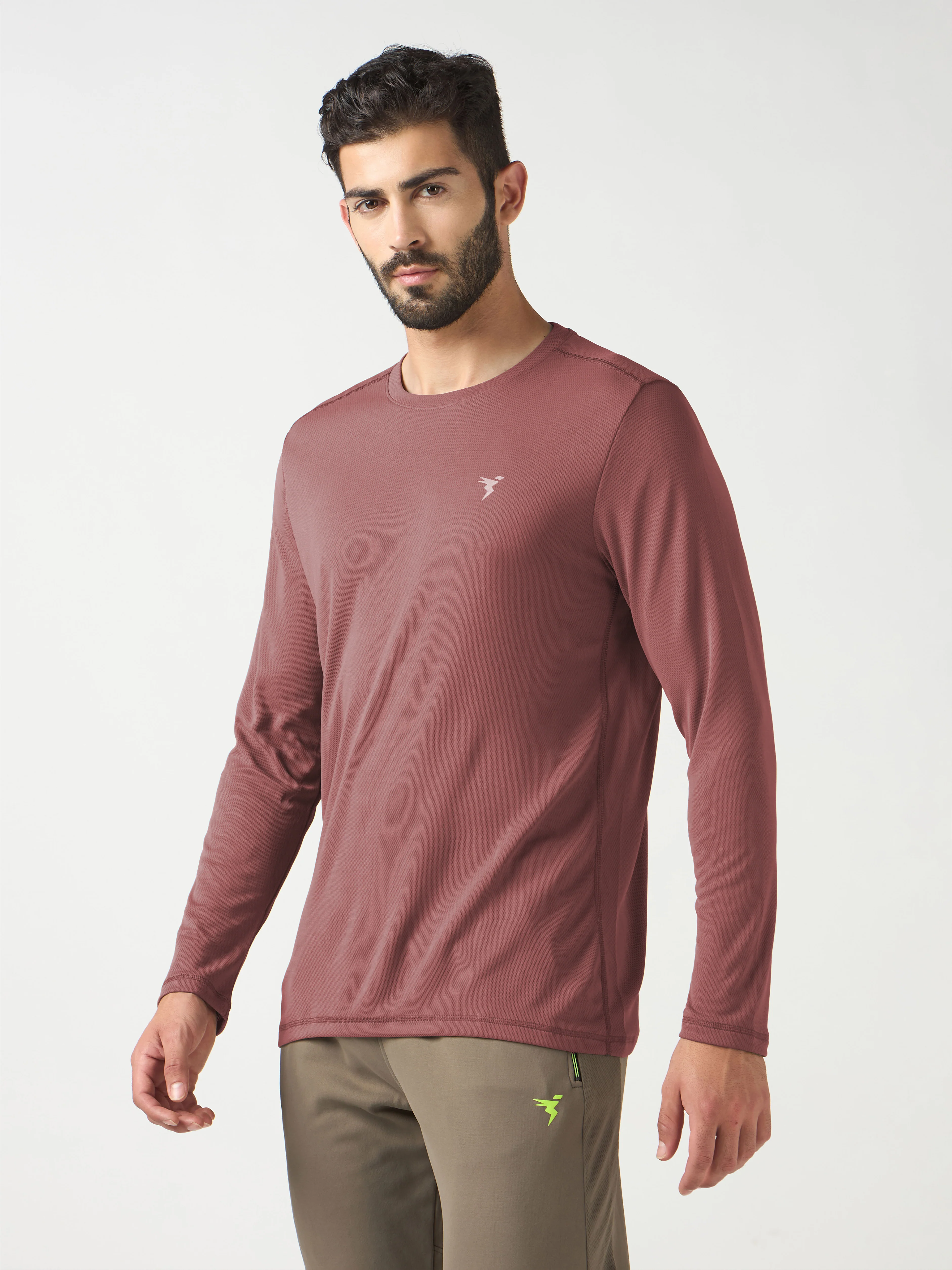 Men Solid Slim Fit Crew Neck T-shirt with TECHNO COOL+ - Image 3