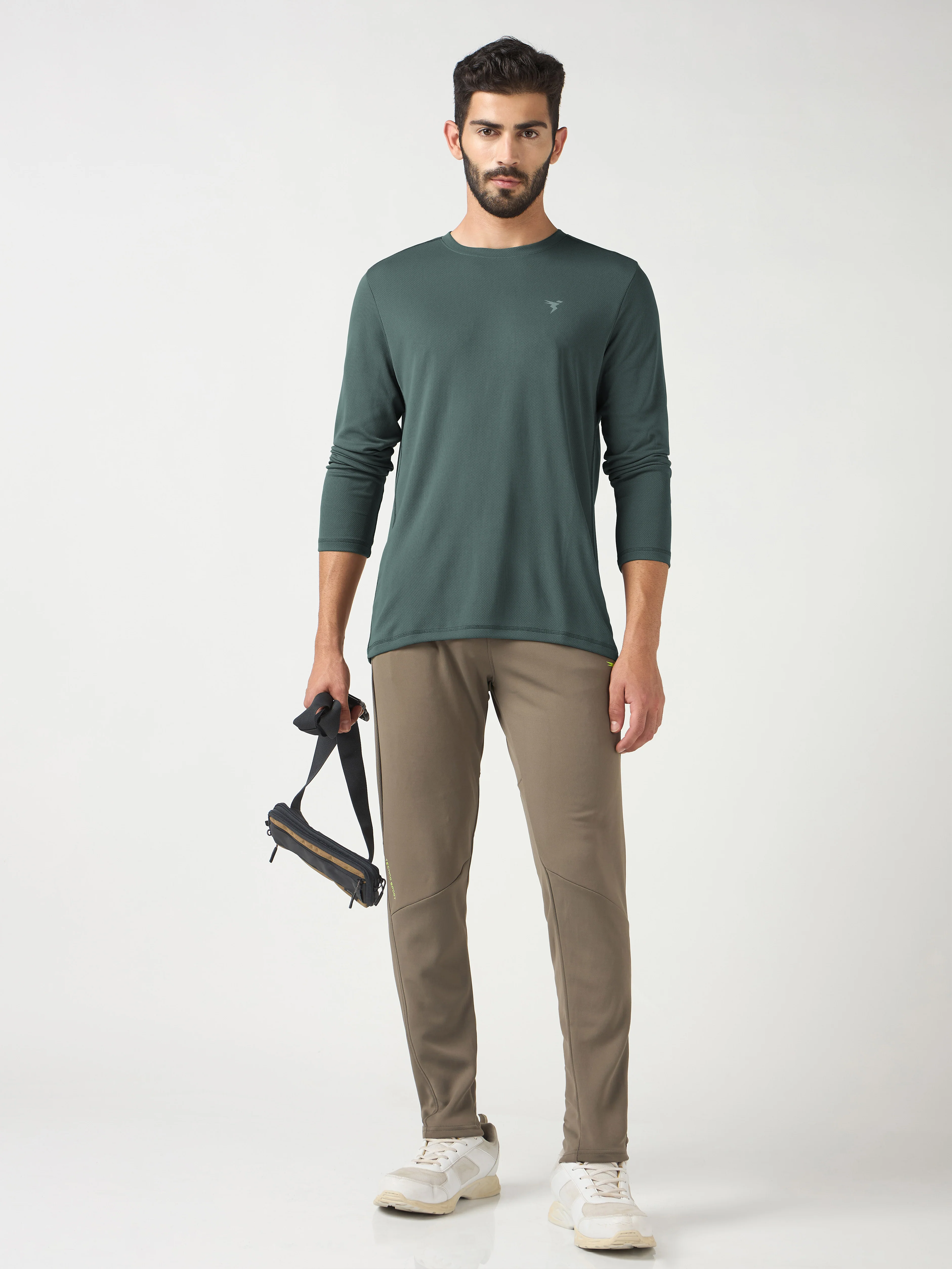 Men Solid Slim Fit Crew Neck T-shirt with TECHNO COOL+ - Image 4