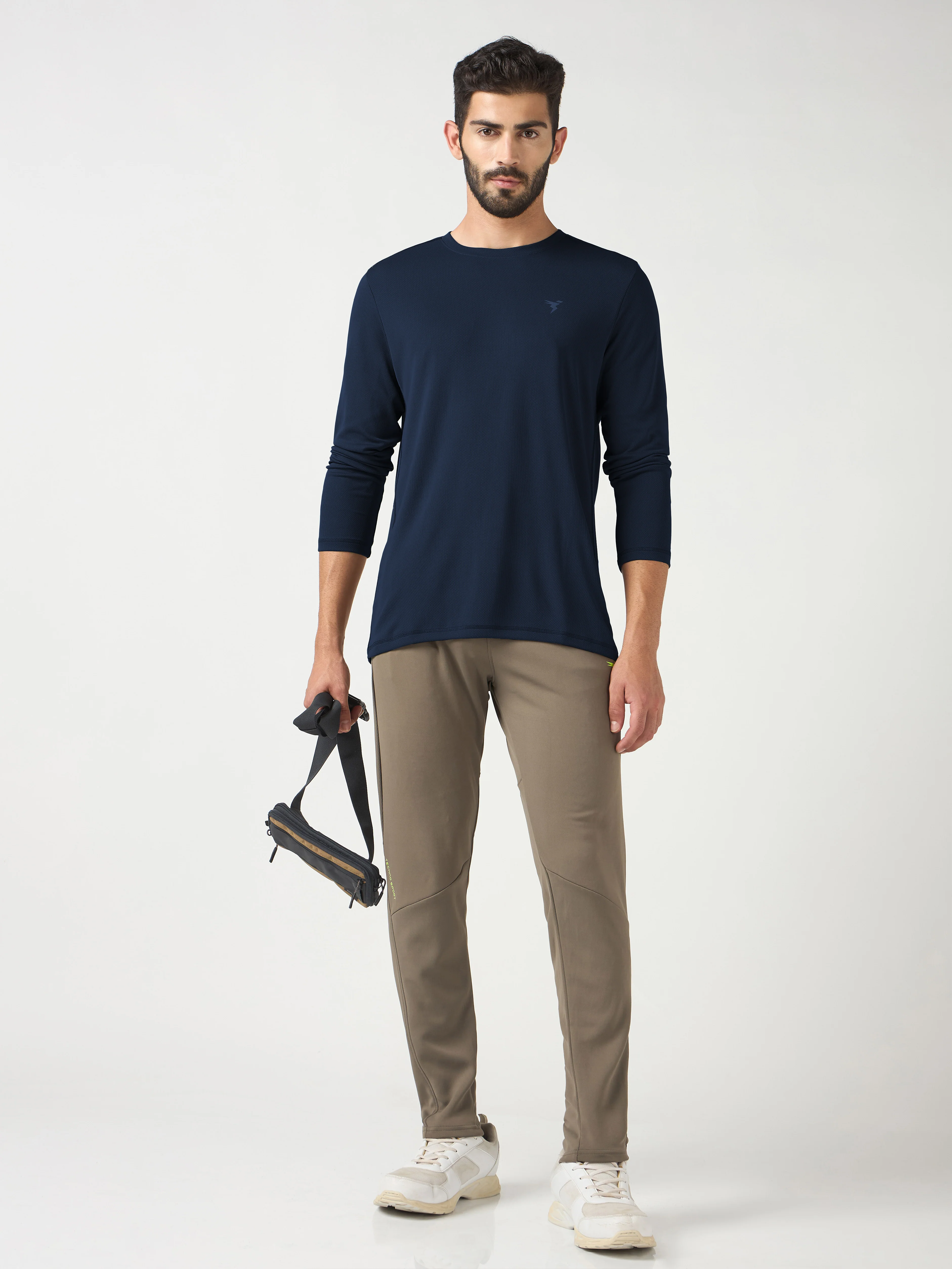 Men Solid Slim Fit Crew Neck T-shirt with TECHNO COOL+ - Image 4