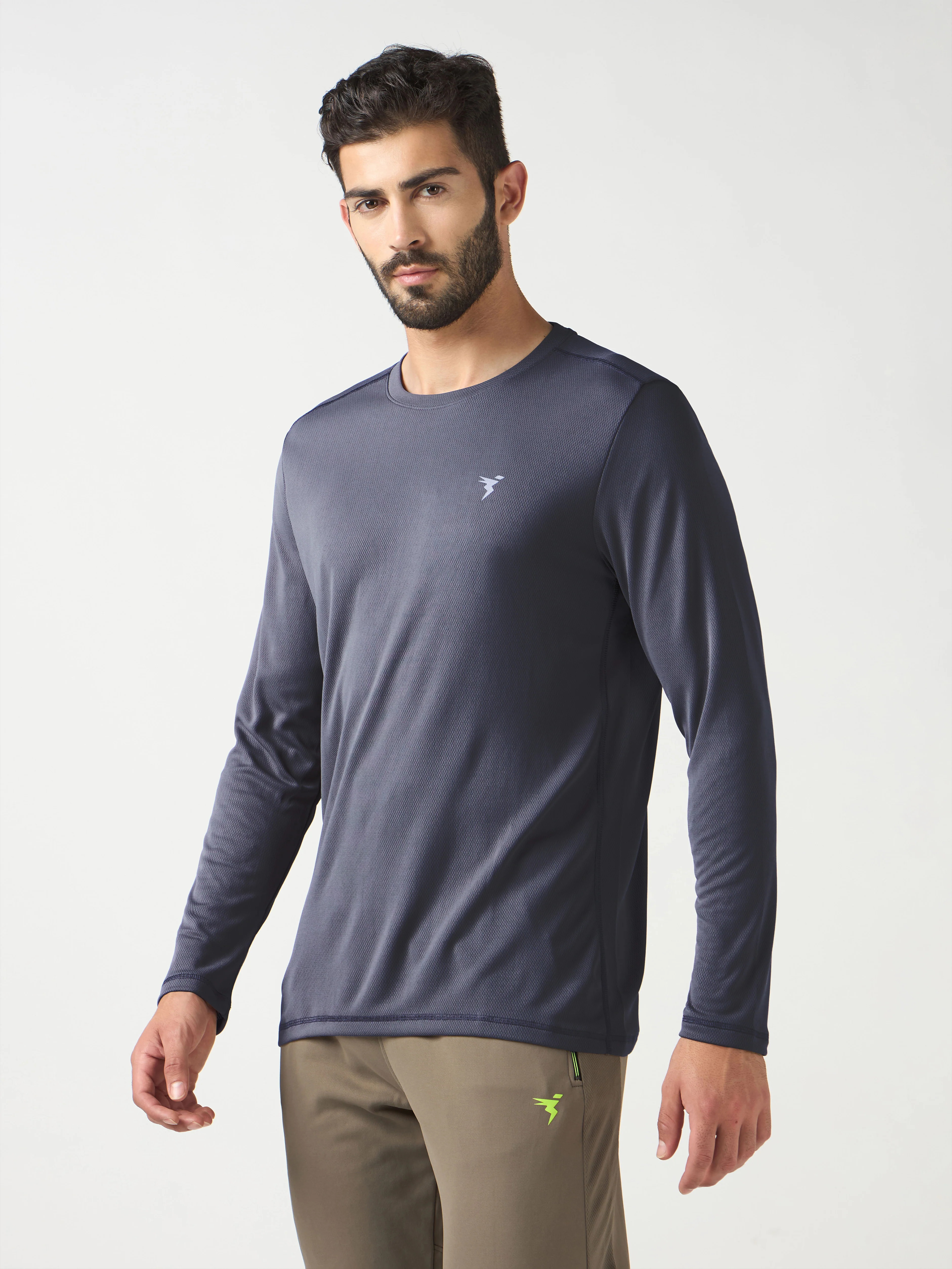 Men Solid Slim Fit Crew Neck T-shirt with TECHNO COOL+ - Image 2
