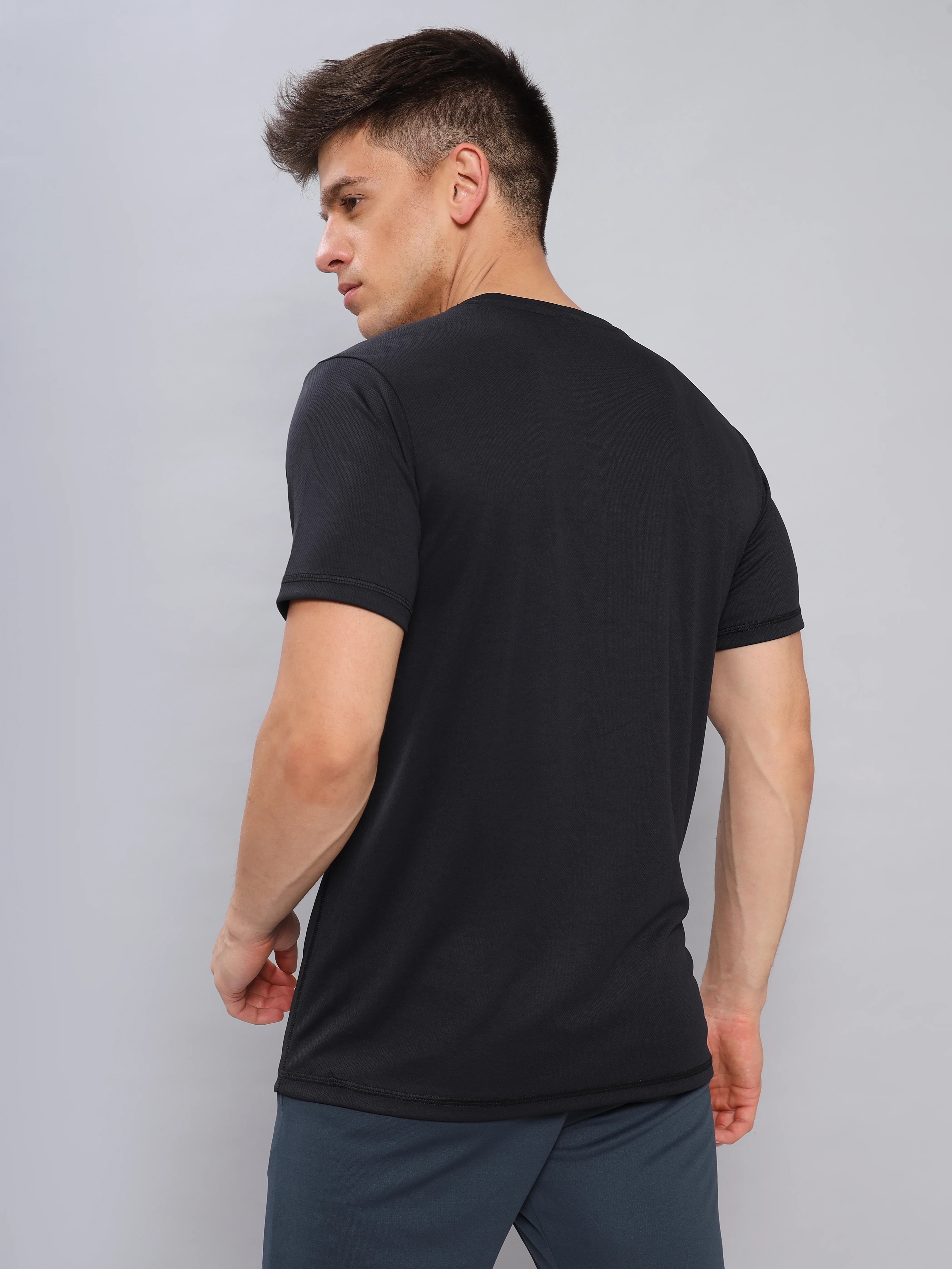 Men Solid Slim Fit Crew Neck T-shirt with TECHNO COOL+ (Pack of 2) - Image 3