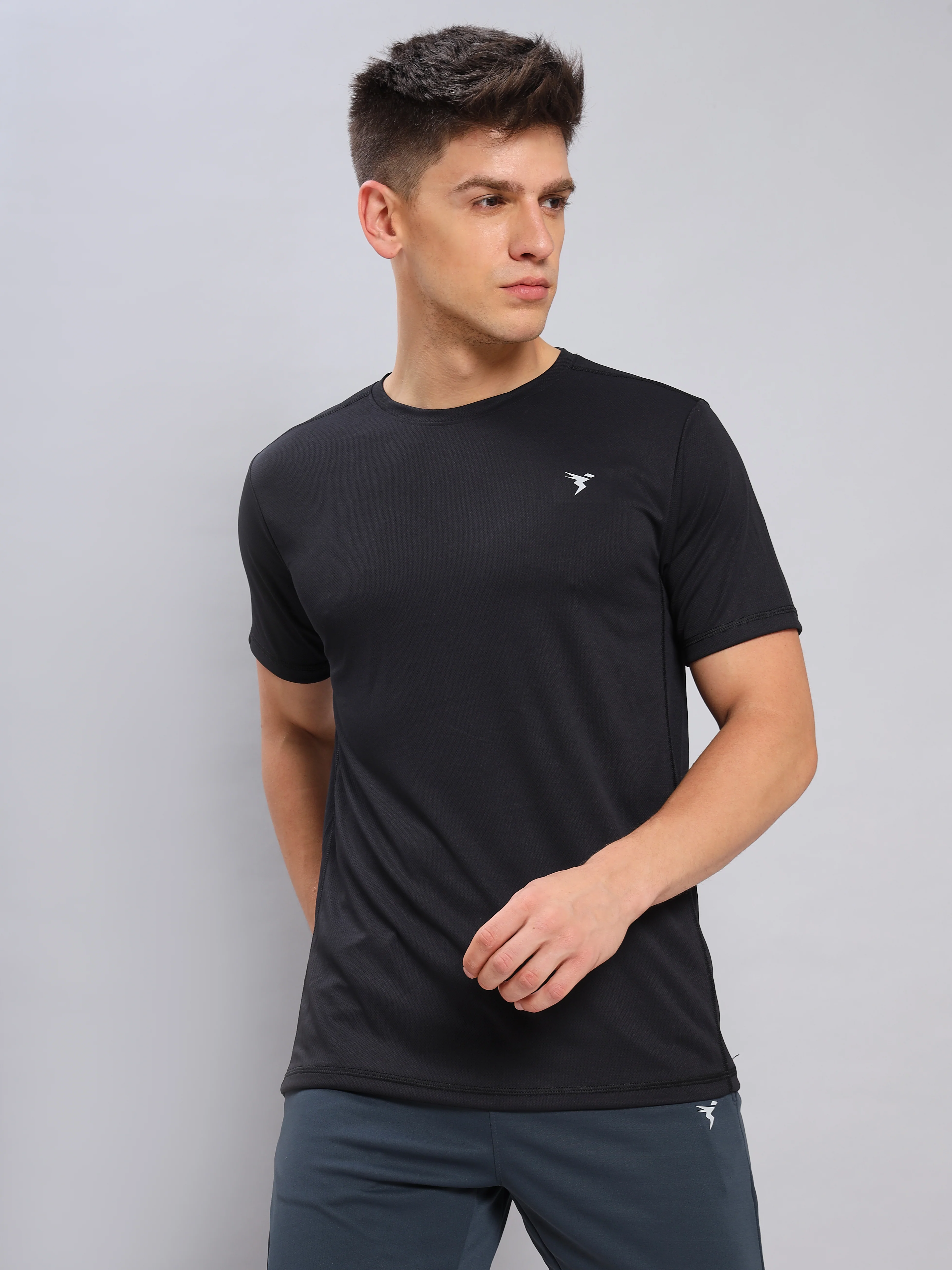 Men Solid Slim Fit Crew Neck T-shirt with TECHNO COOL+ (Pack of 3) - Image 4