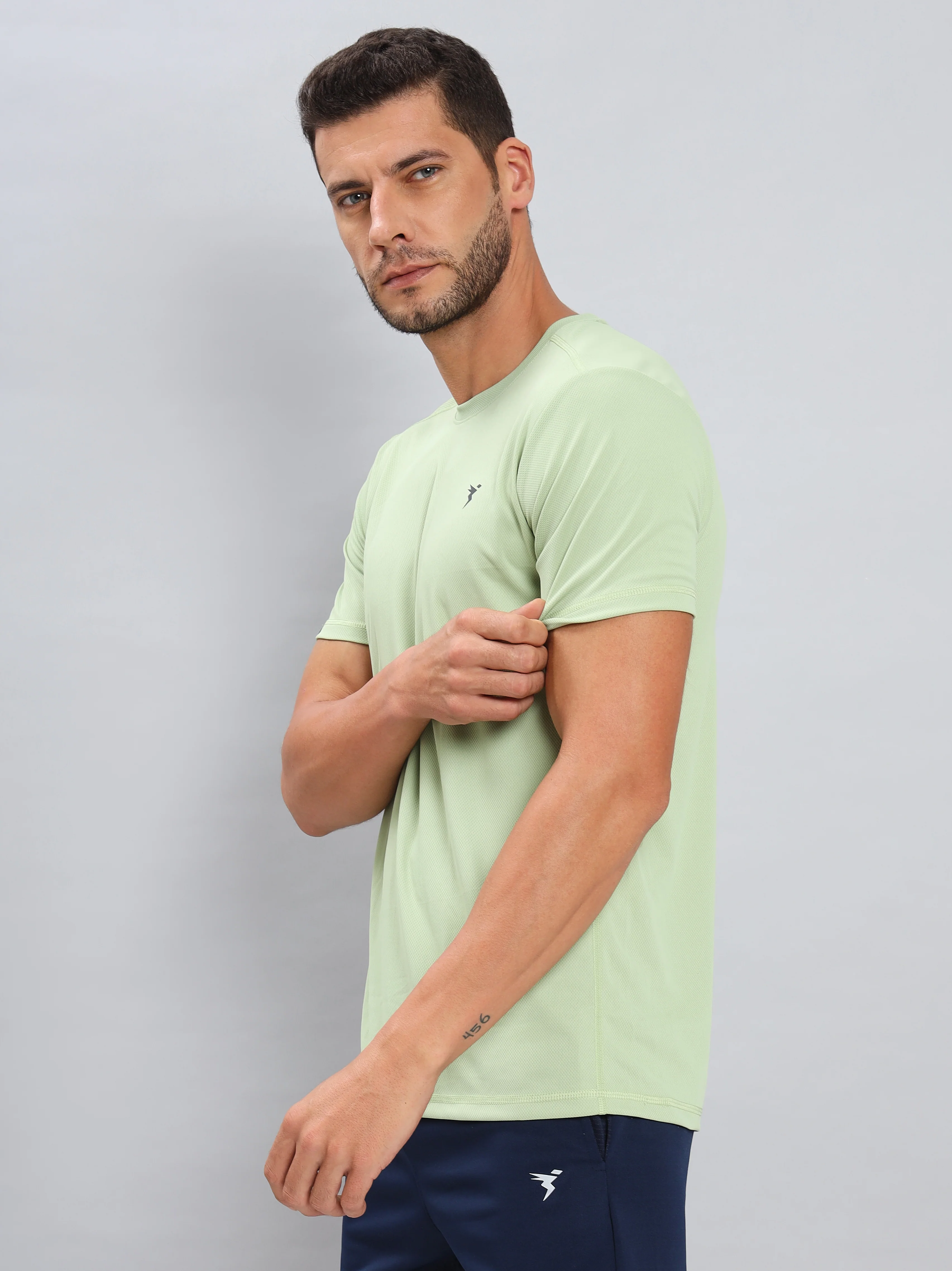 Men Solid Slim Fit Crew Neck T-shirt with TECHNO COOL+ (Pack of 3) - Image 4