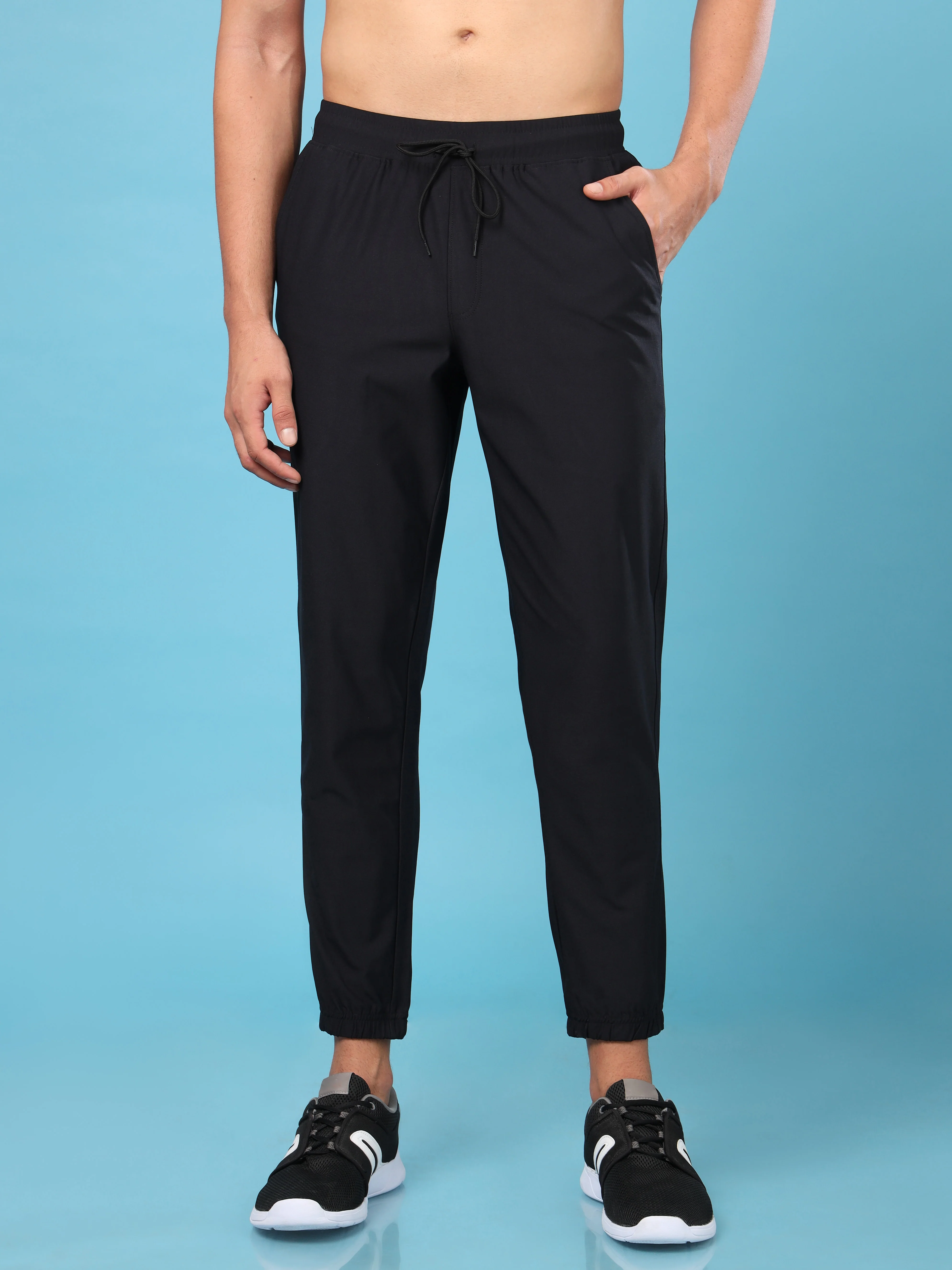 Men Solid Slim Fit Joggers with ELASTOPLUS