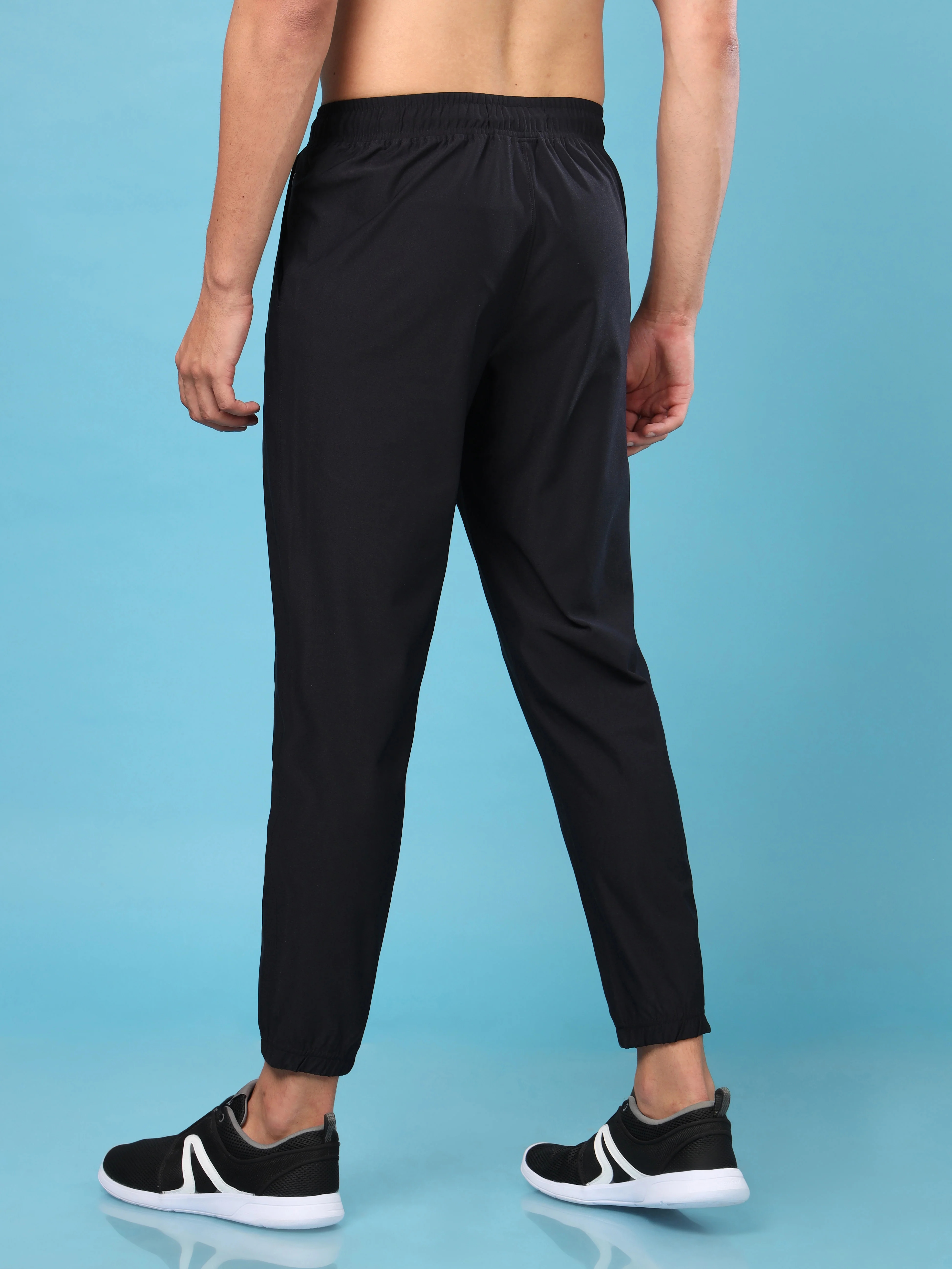 Men Solid Slim Fit Joggers with ELASTOPLUS - Image 3