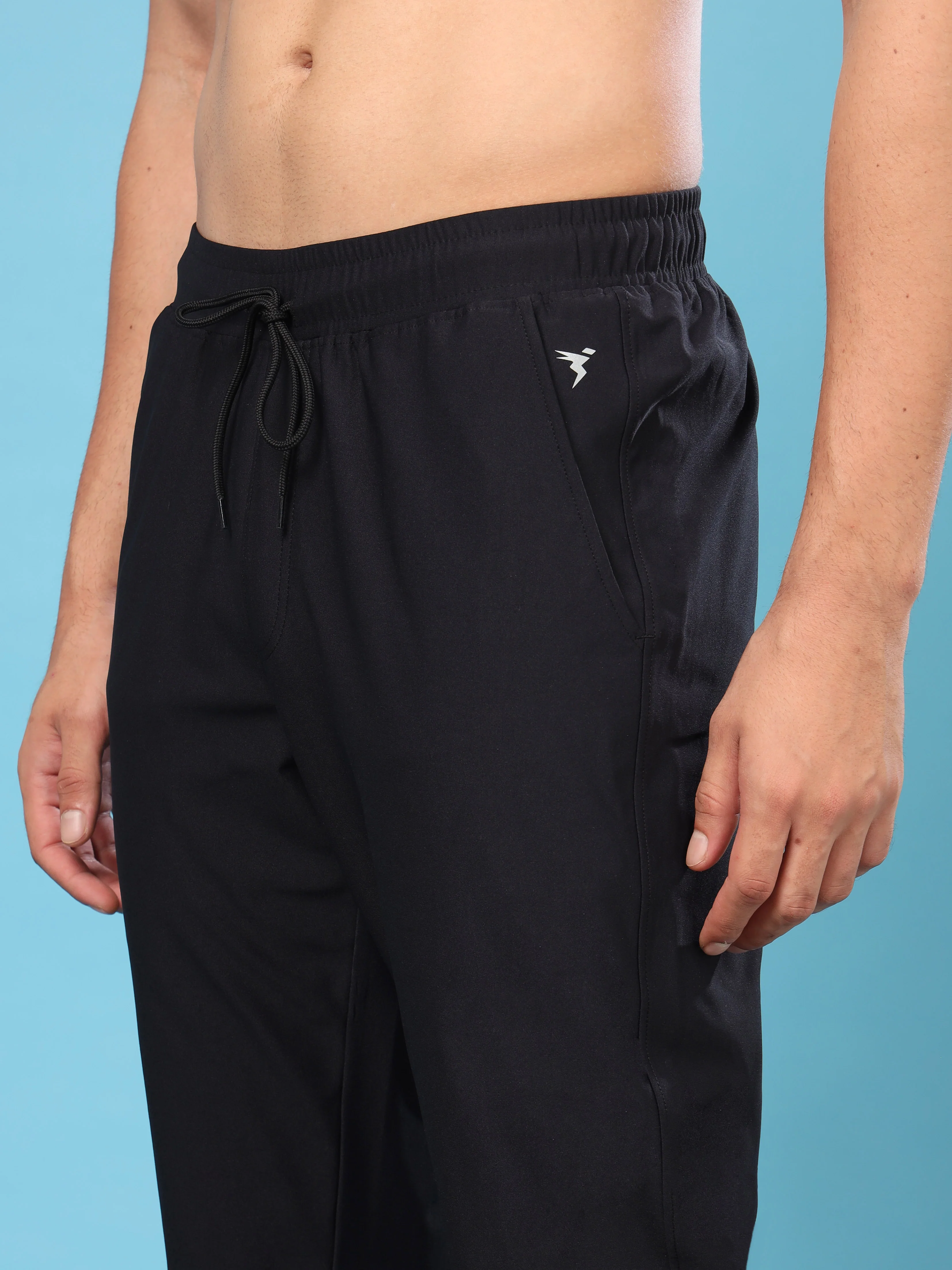 Men Solid Slim Fit Joggers with ELASTOPLUS - Image 4