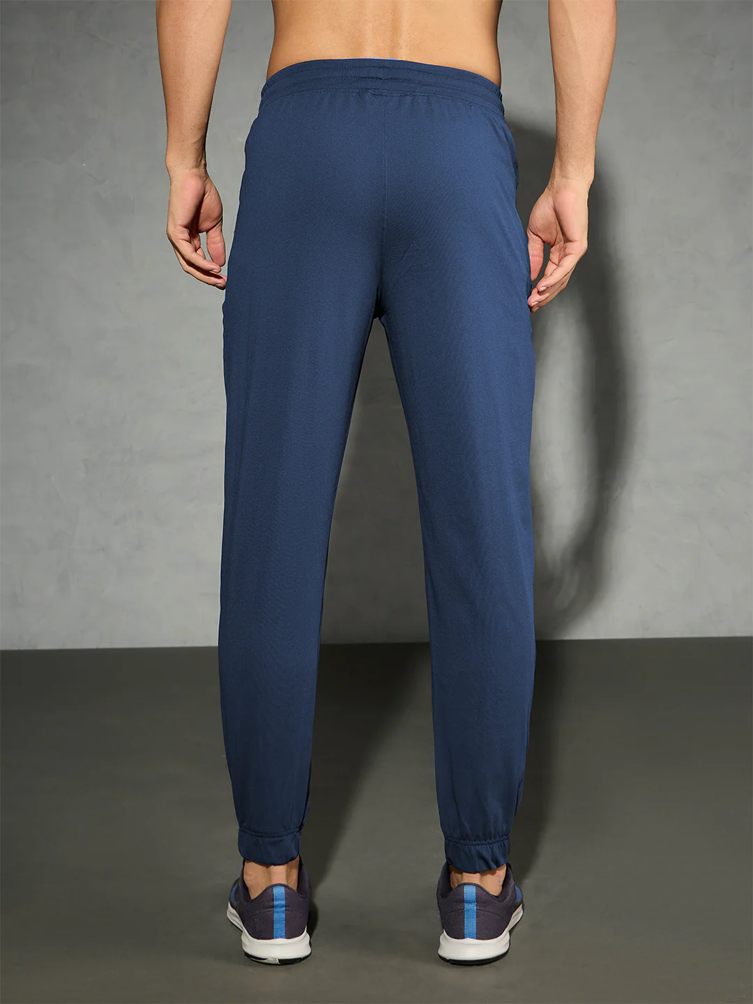 Men Solid Slim Fit Joggers with ELASTOPLUS - Image 2
