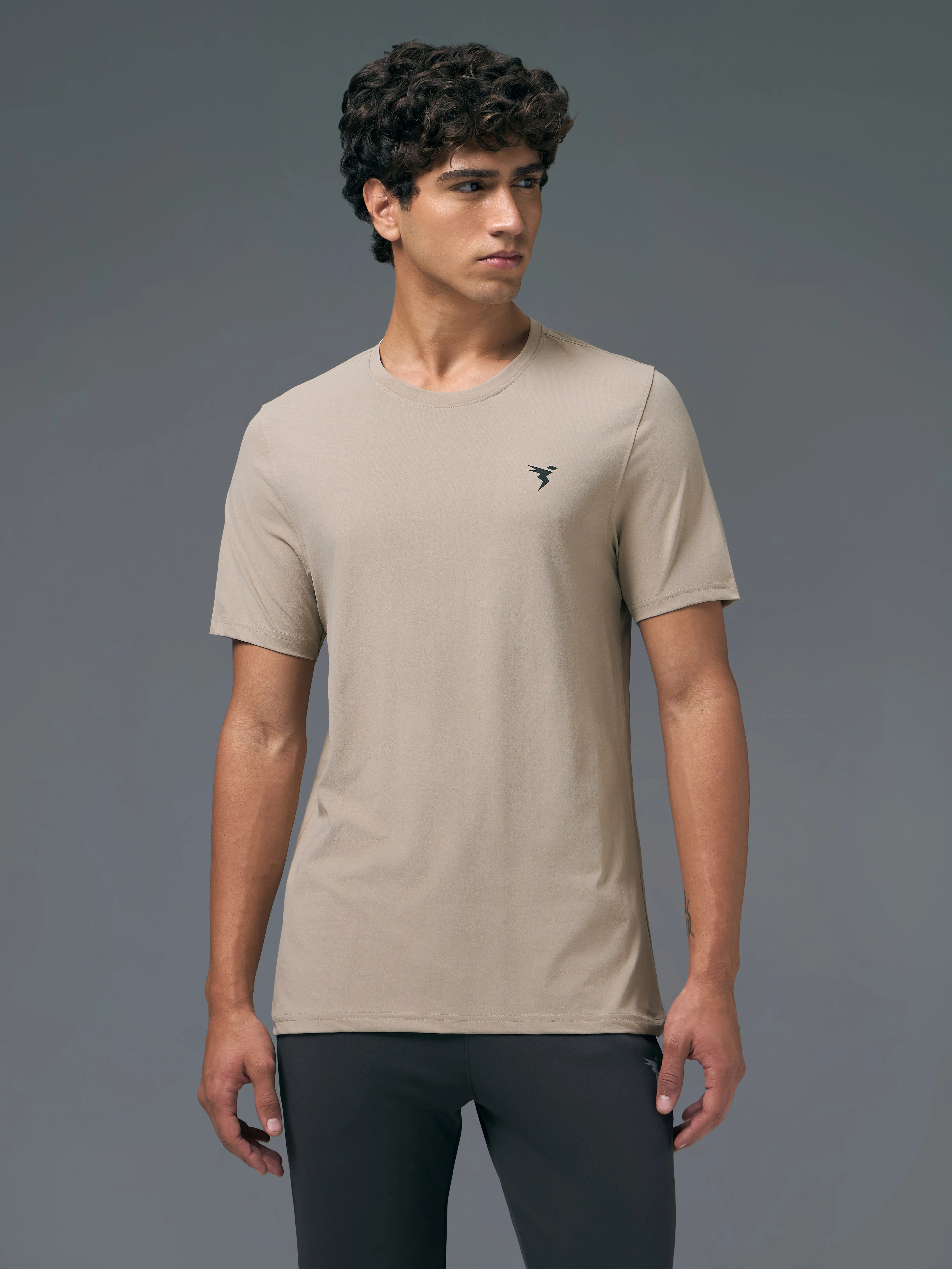 Men Solid Slim Fit pack of 2 Crew Neck T-shirt with COTFLEX - Image 2