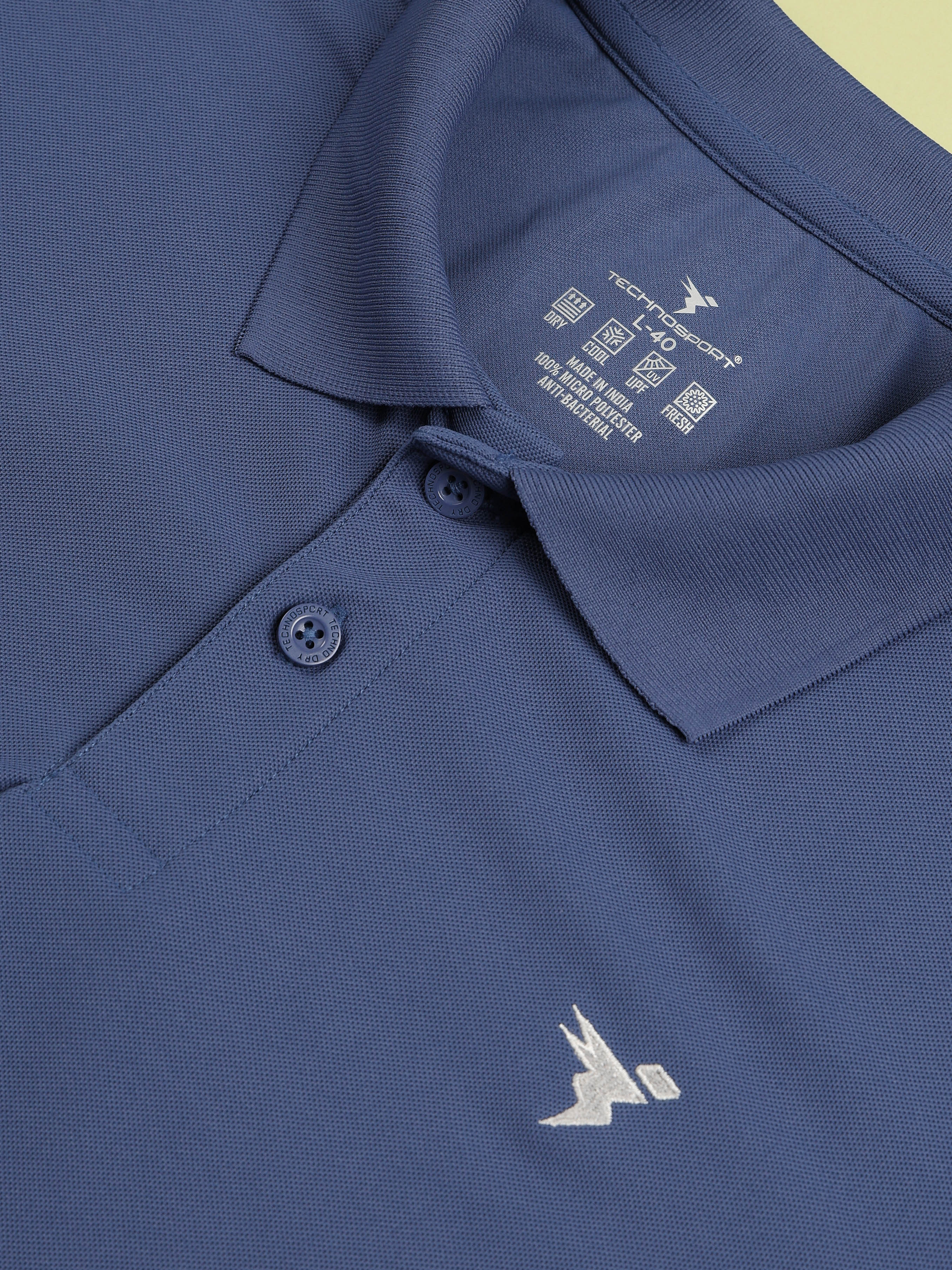 Men Solid Slim Fit Polo T-shirt with MATPIQ - Image 7