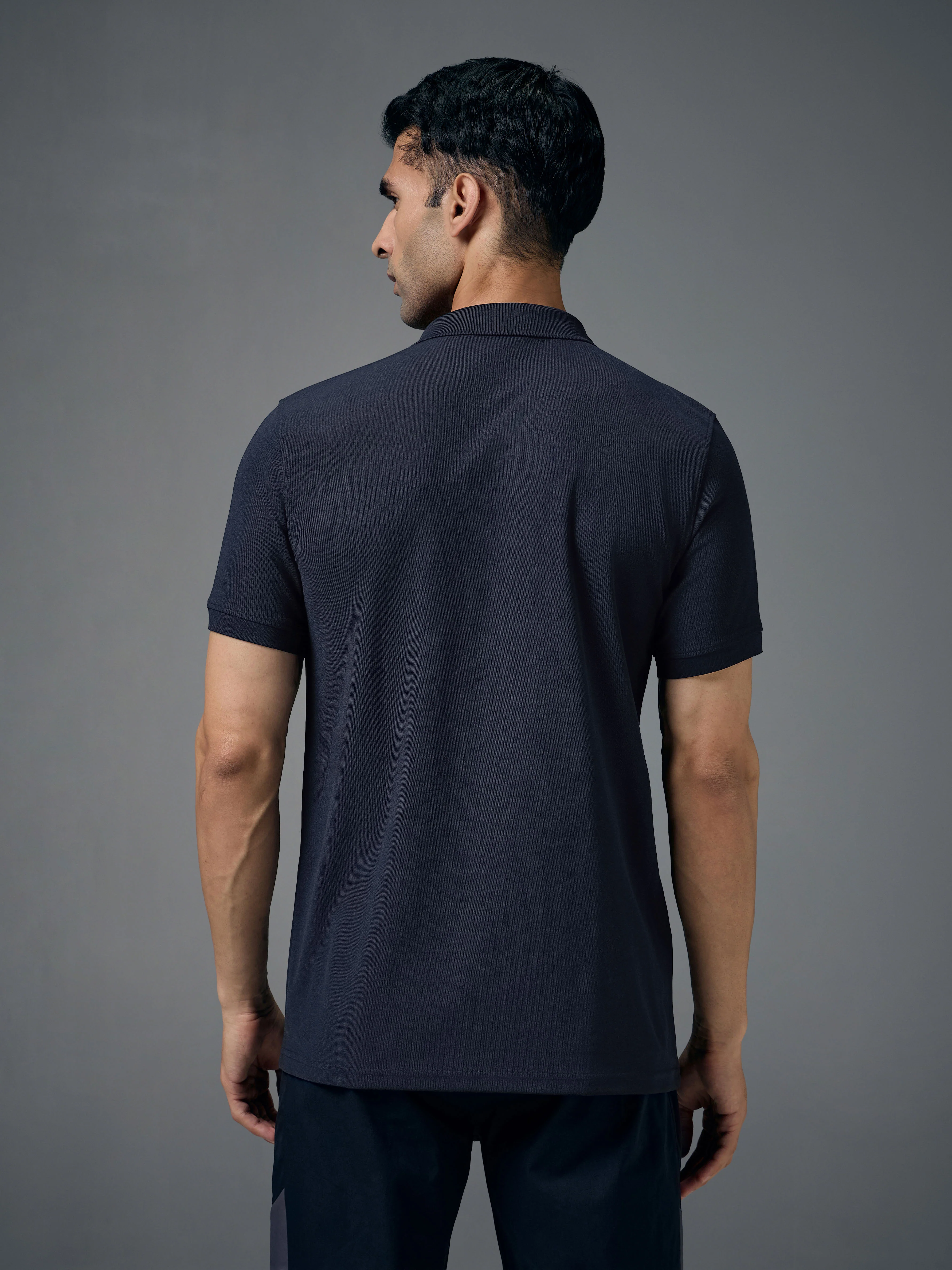 Men Solid Slim Fit Polo T-shirt with MATPIQ - Image 3