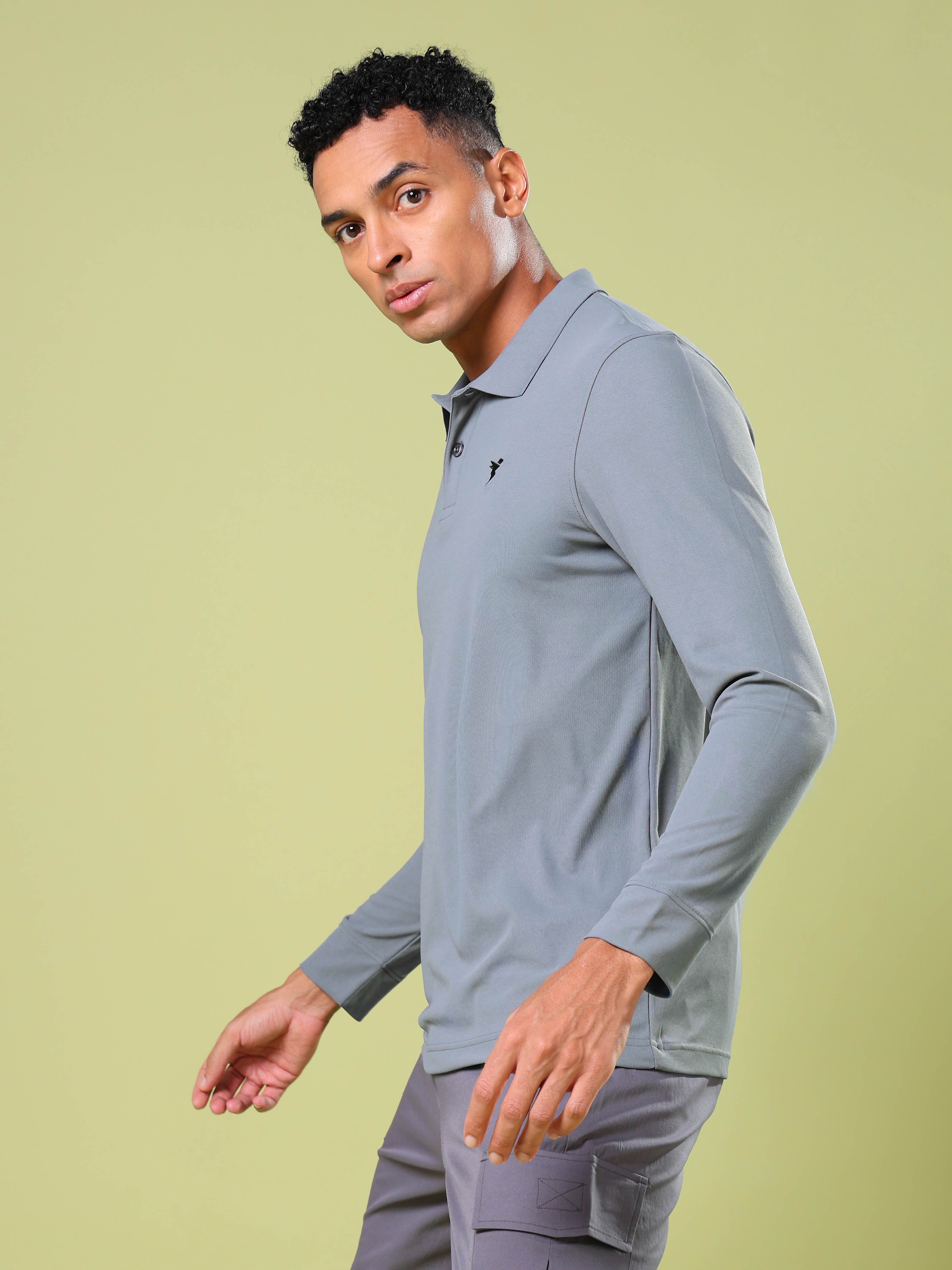 Men Solid Slim Fit Polo T-shirt with MATPIQ - Image 4