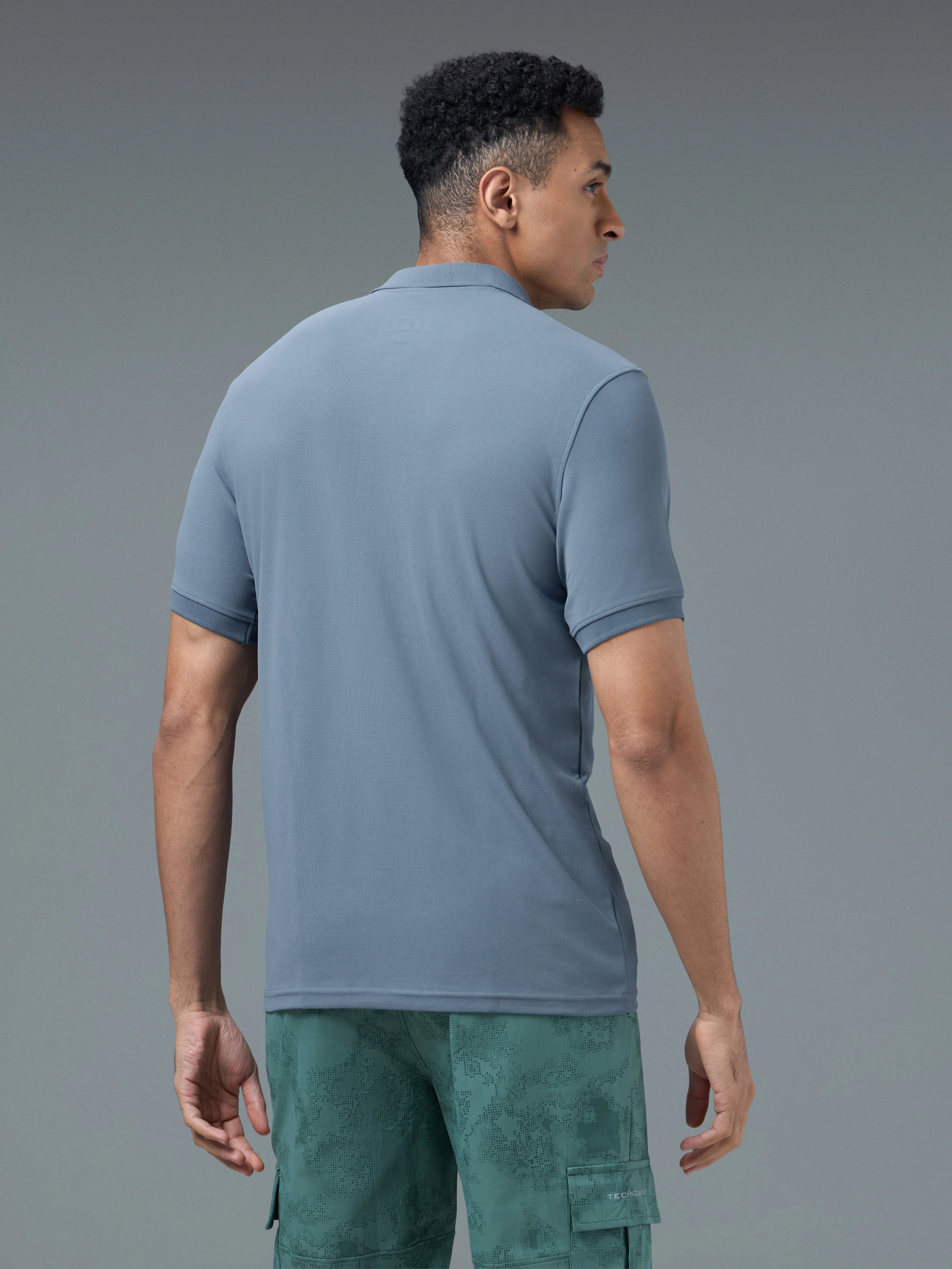 Men Solid Slim Fit Polo T-shirt with MATPIQ - Image 3