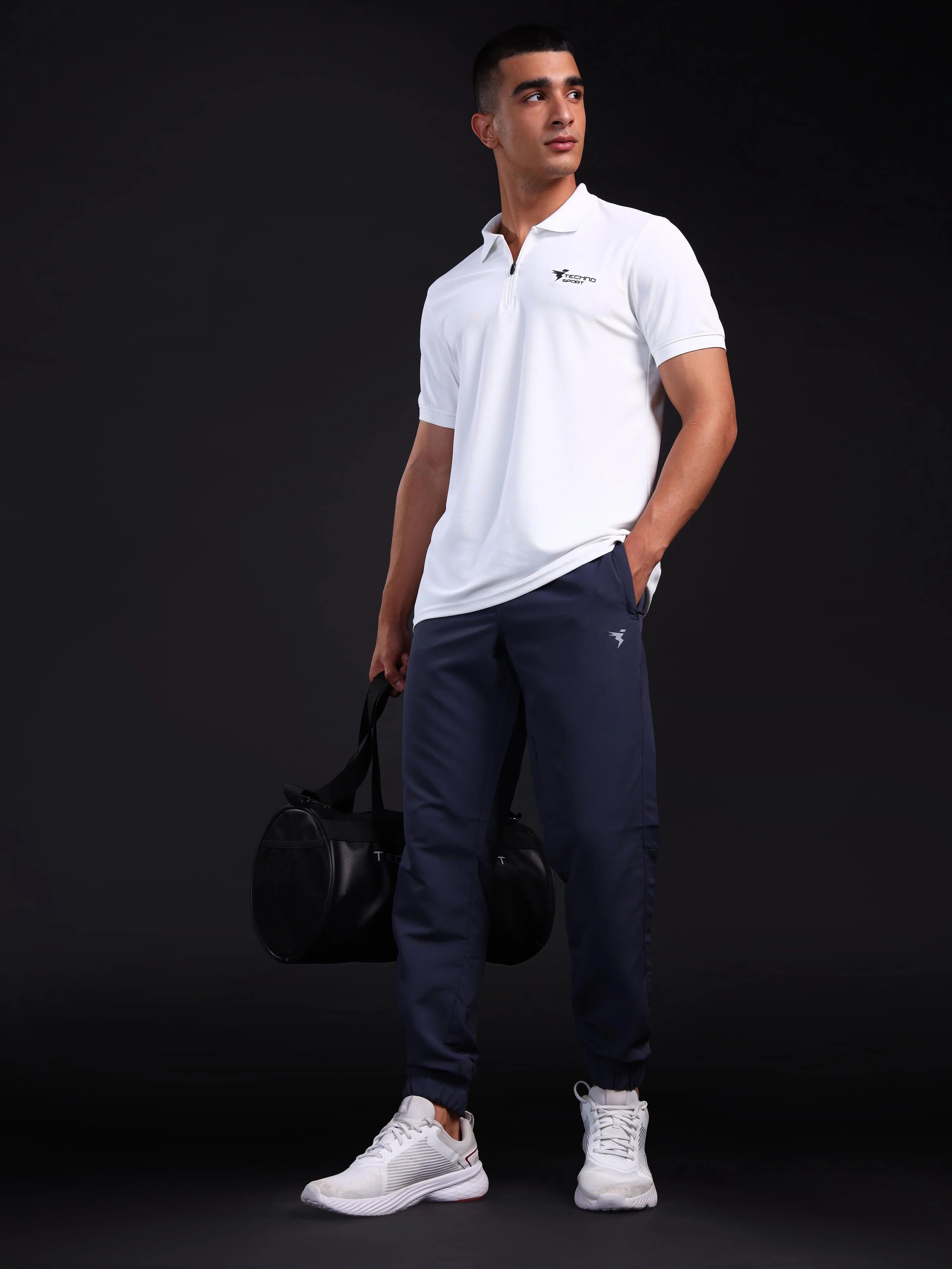 Men Solid Slim Fit Polo T-shirt with MATPIQ - Image 4