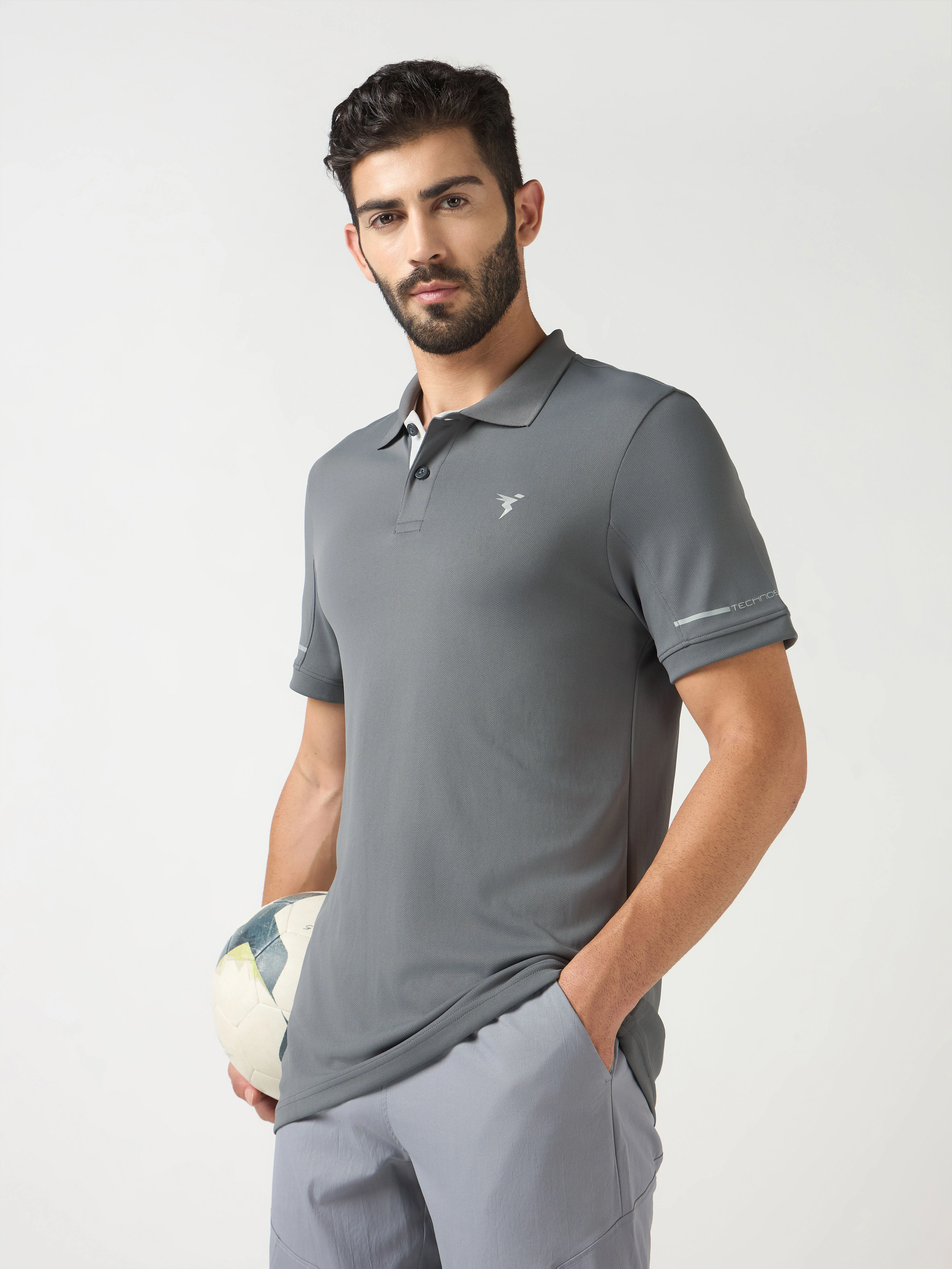 Men Solid Slim Fit Polo T-shirt with TECHNO COOL+ - Image 3