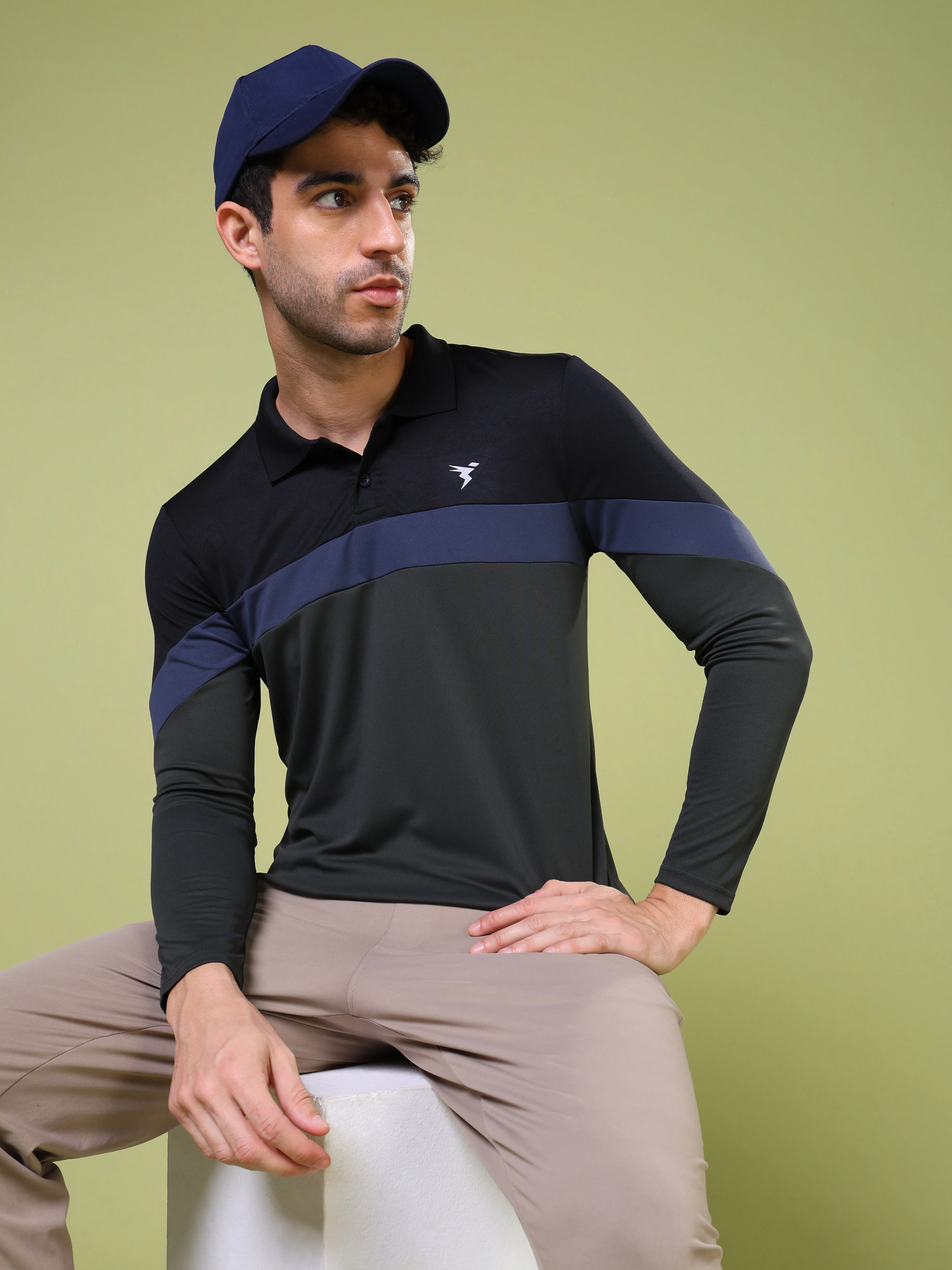 Men Solid Slim Fit Polo T-shirt with TECHNOCOOL+ - Image 2