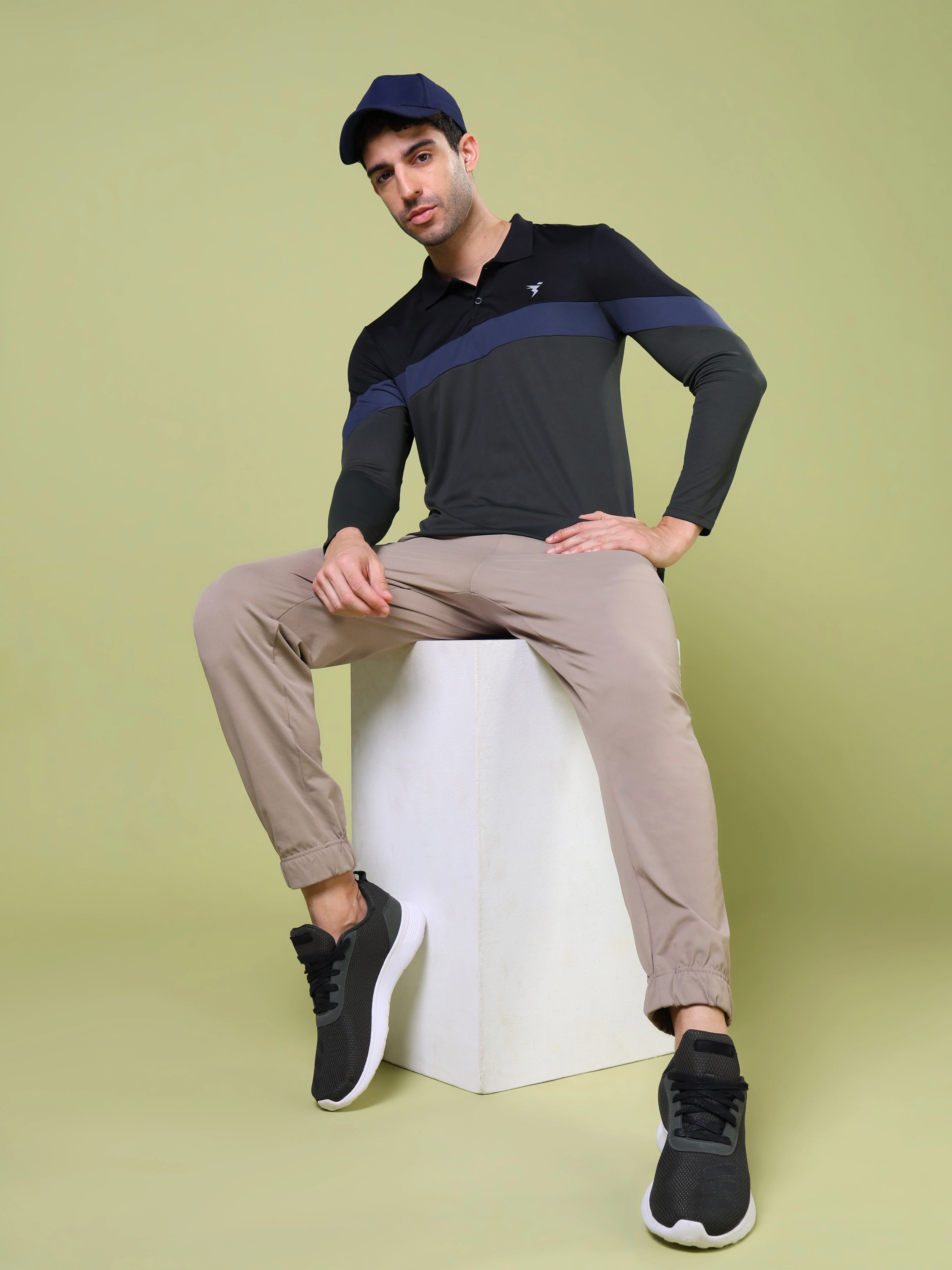 Men Solid Slim Fit Polo T-shirt with TECHNOCOOL+ - Image 5
