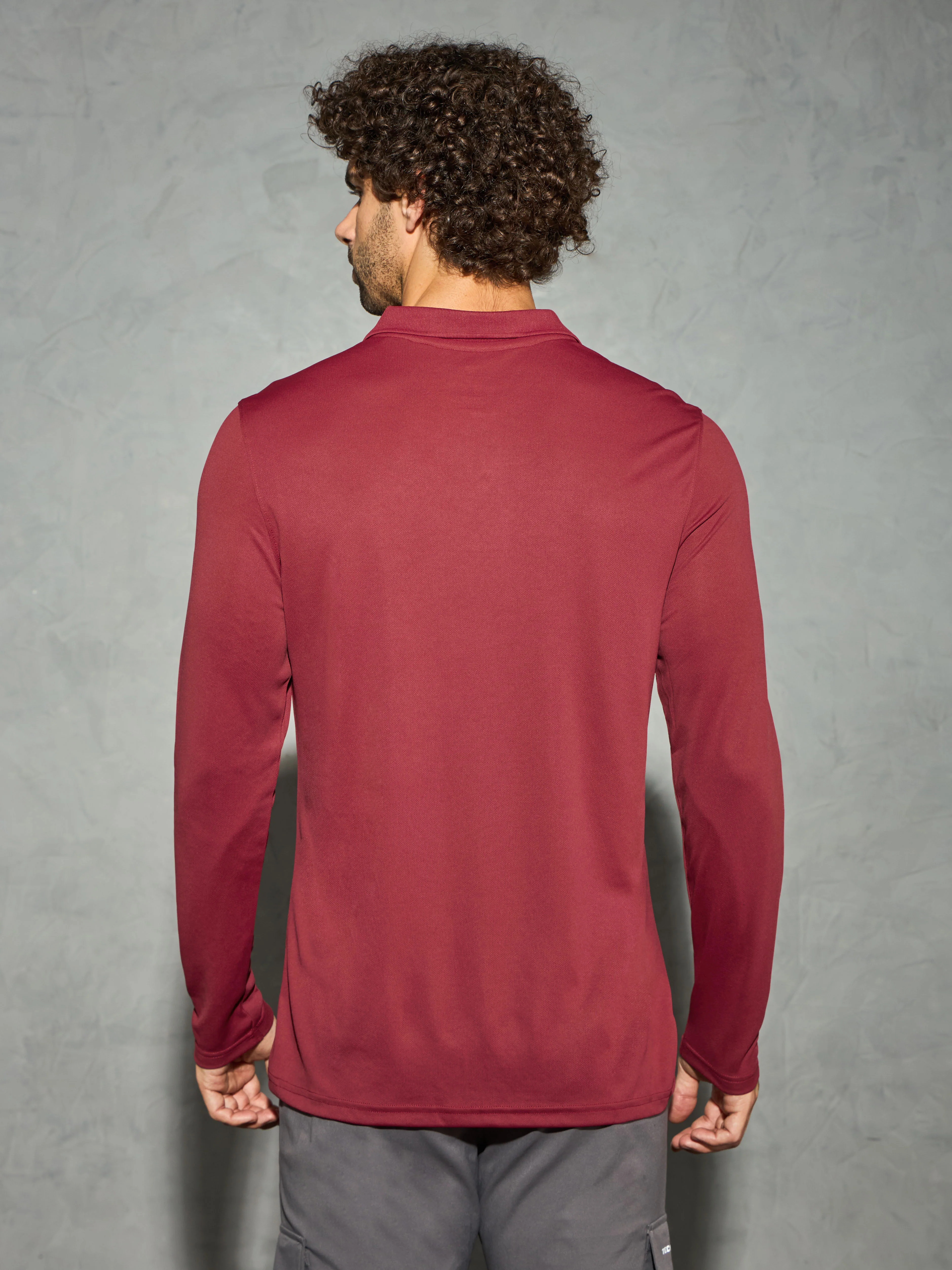 Men Solid Slim Fit Polo T-shirt with TECHNOCOOL+ - Image 3