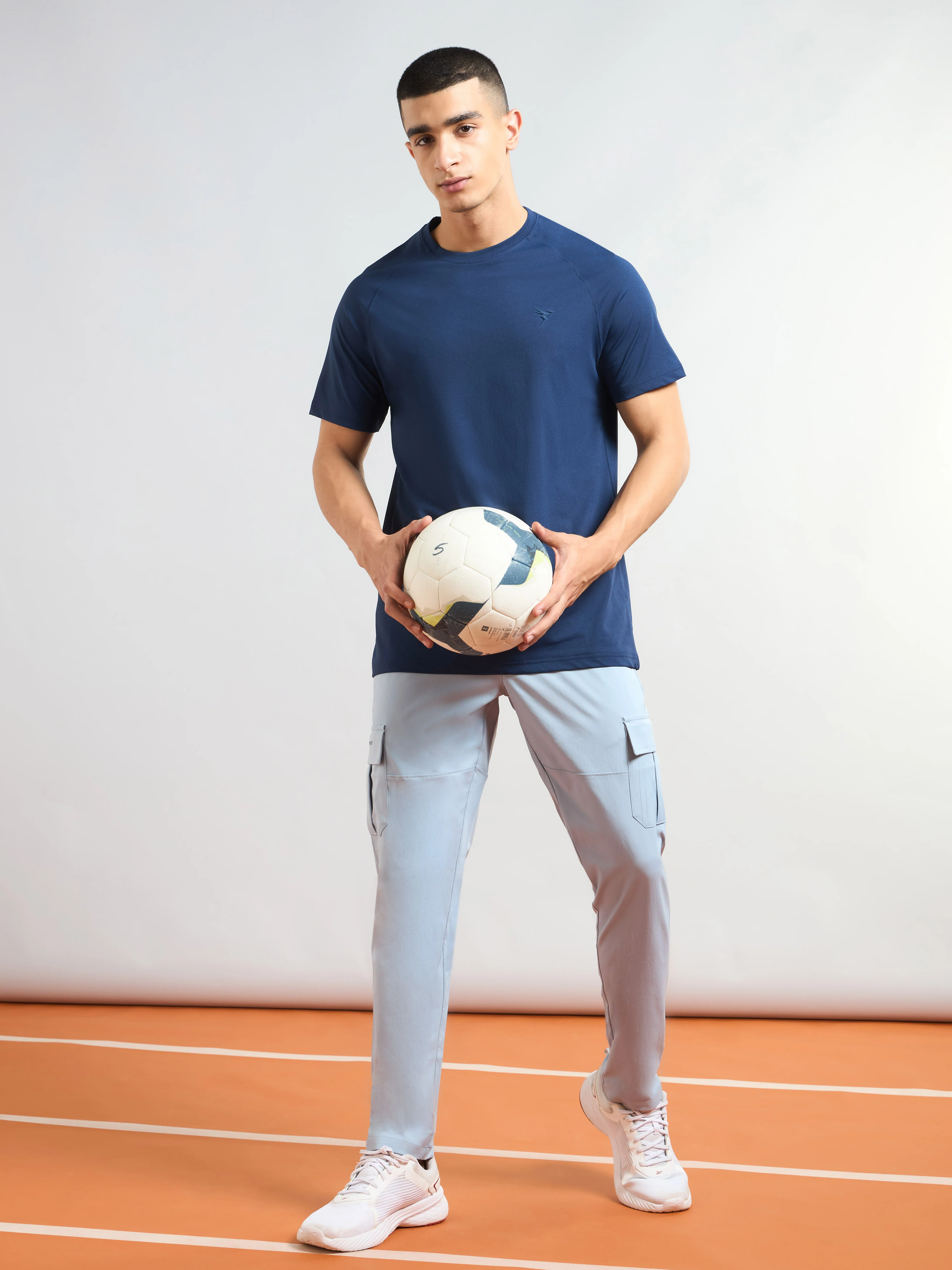 Men Solid Slim Fit Round Neck T-shirt with COTFLEX - Image 5