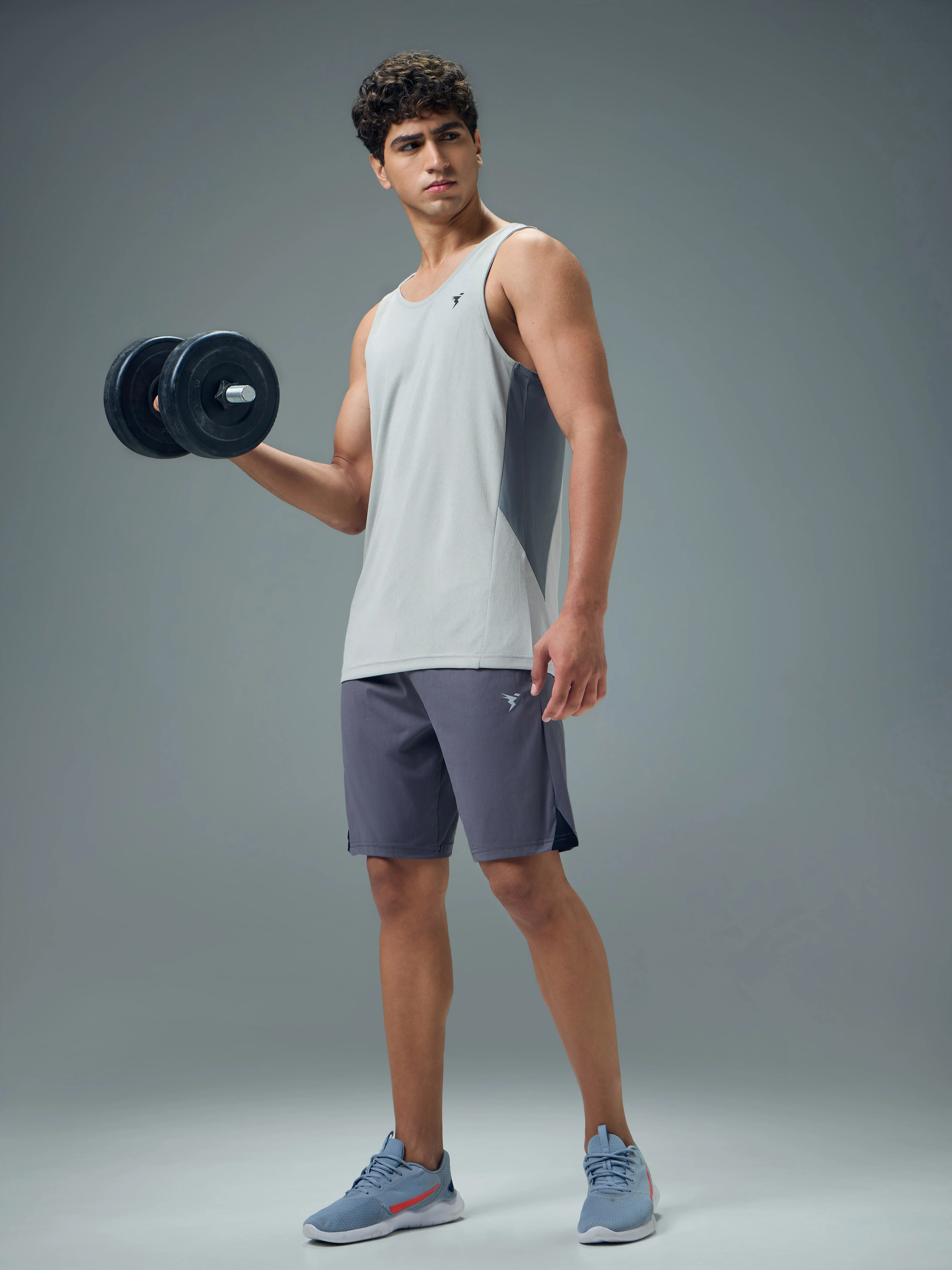 Men Solid Slim Fit Scoop Neck Sports Innerwear Vest with TECHNO COOL+ - Image 4