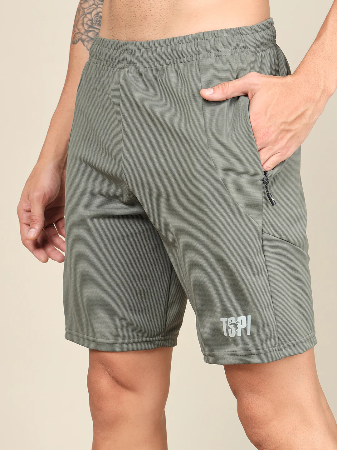 Men Solid Slim Fit Shorts with MATPIQ - Image 6