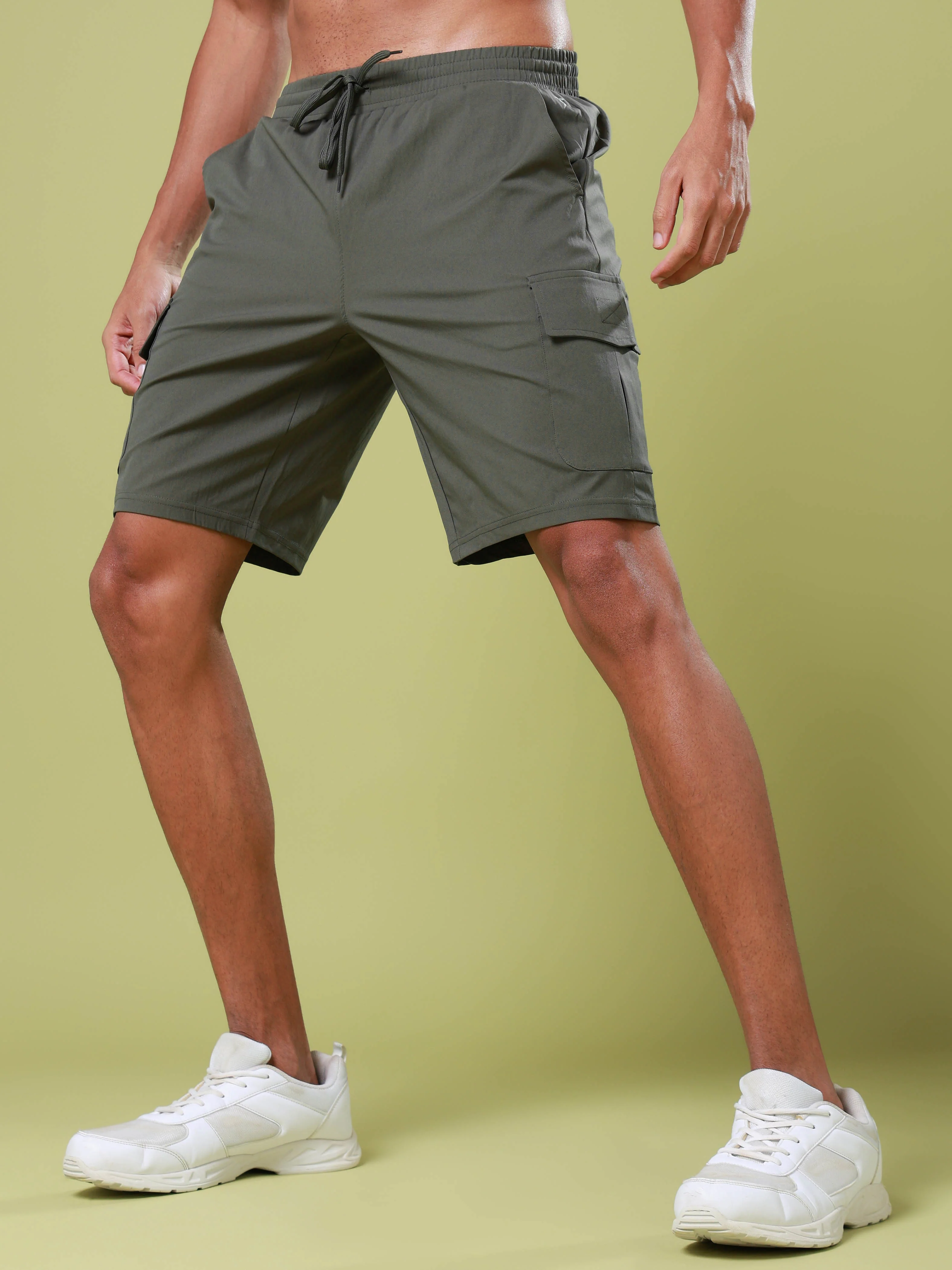 Men Solid Slim Fit Shorts with TS FLEXI