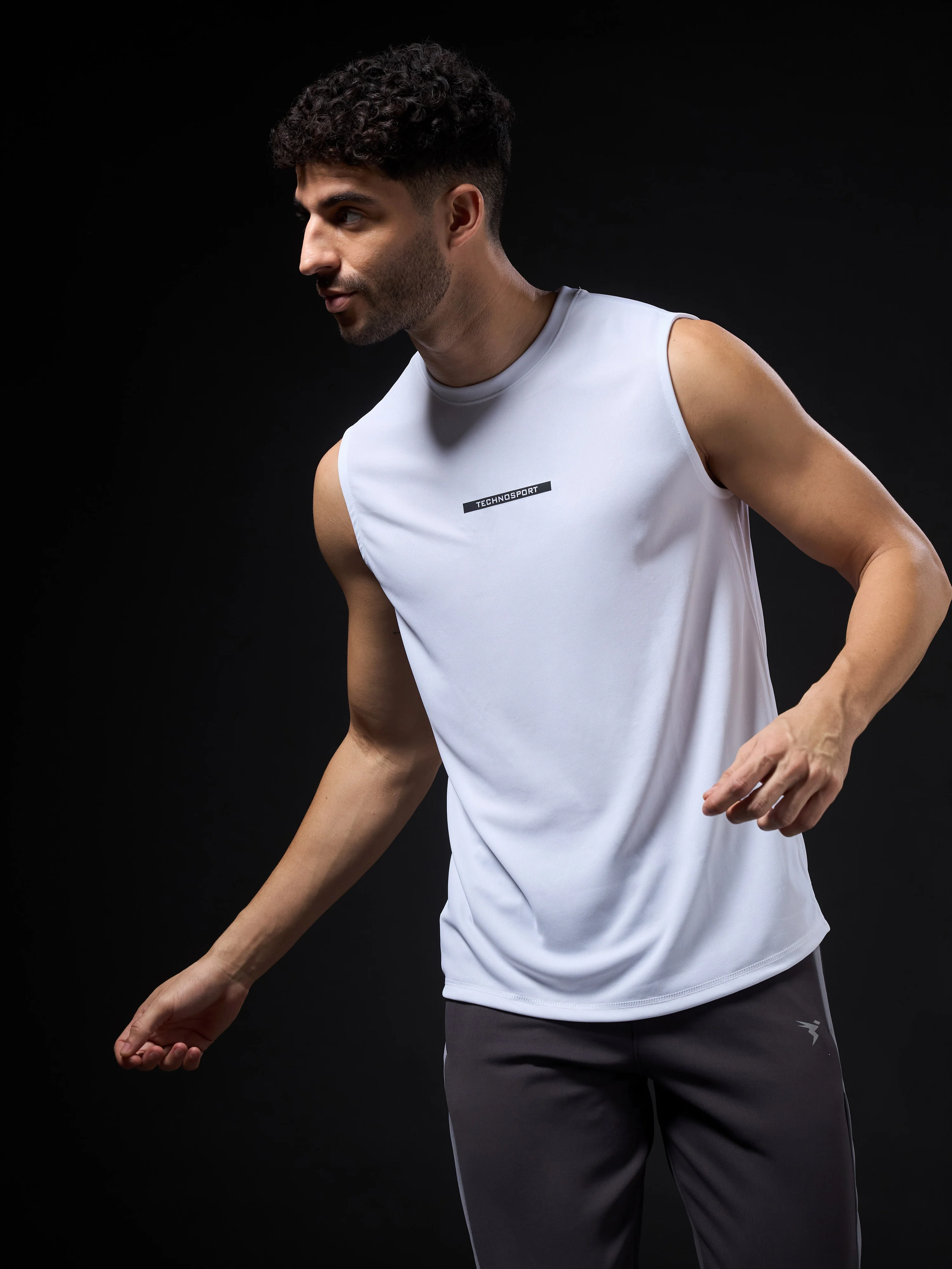 Men Solid Slim Fit Sports Innerwear Vest with TECHNOCOOL+ (Pack of 2) - Image 3