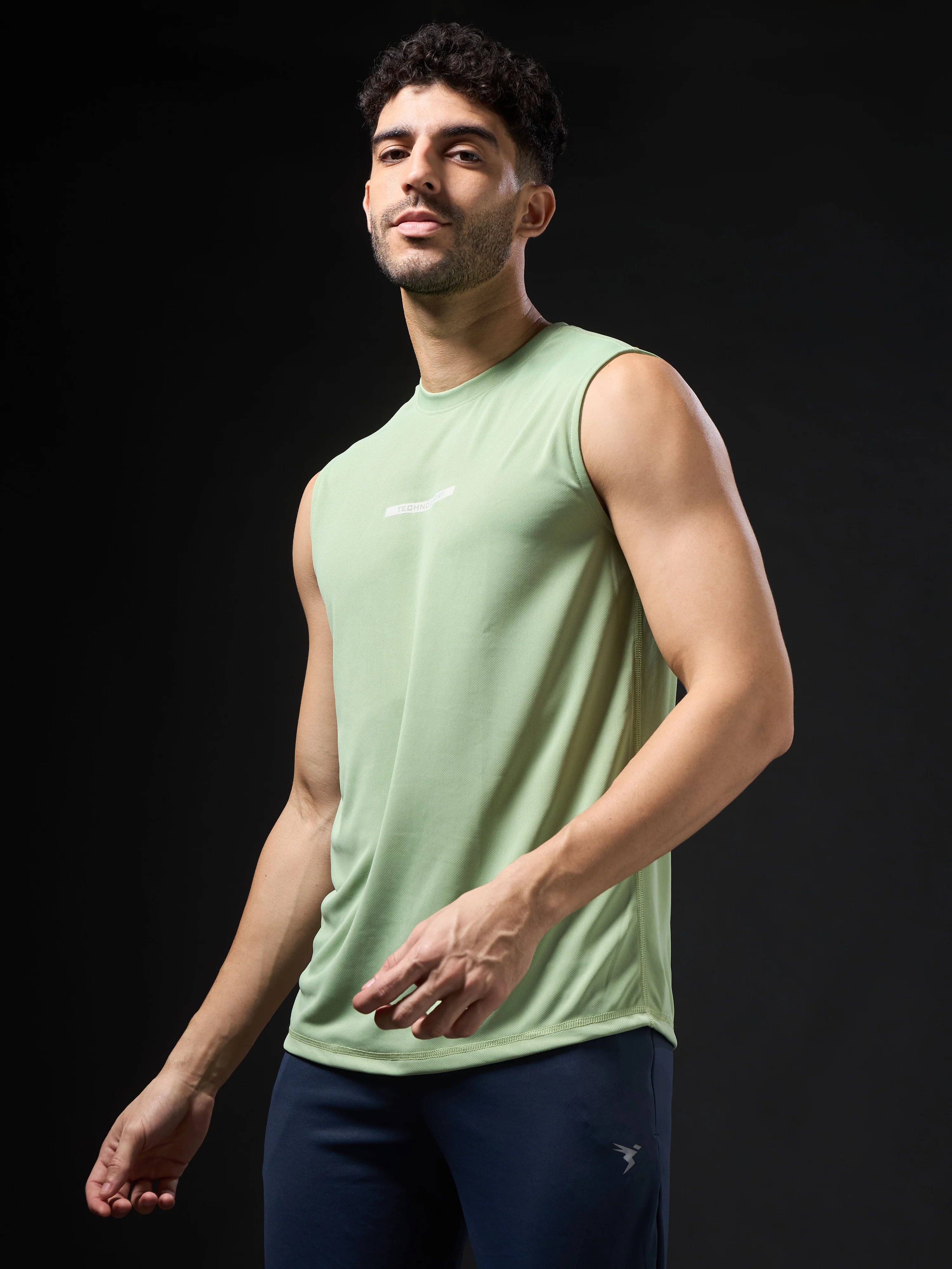 Men Solid Slim Fit Sports Innerwear Vest with TECHNOCOOL+ (Pack of 2) - Image 4