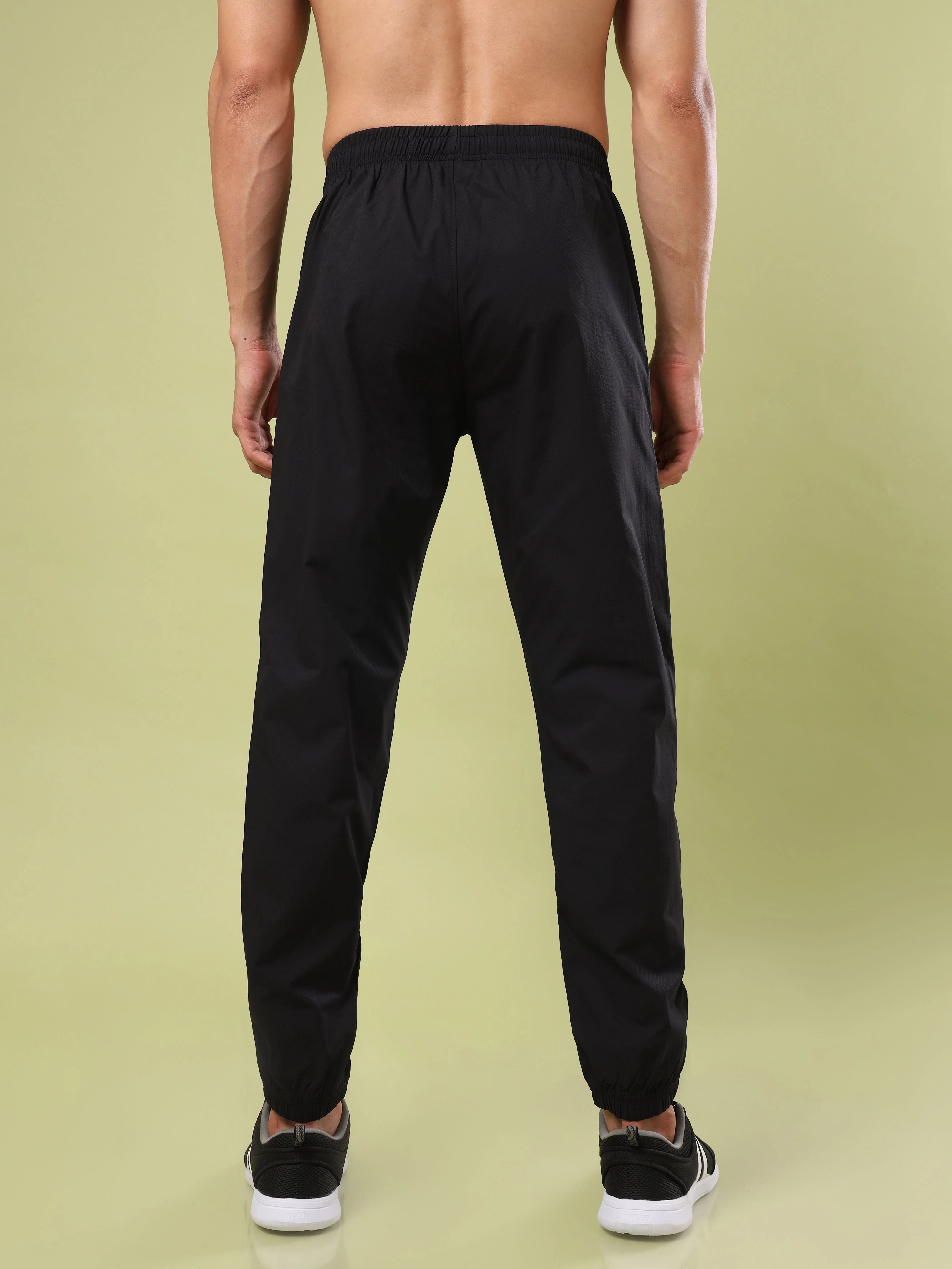 Men Solid Slim Fit Sports Joggers with TECHNOLITE - Image 3