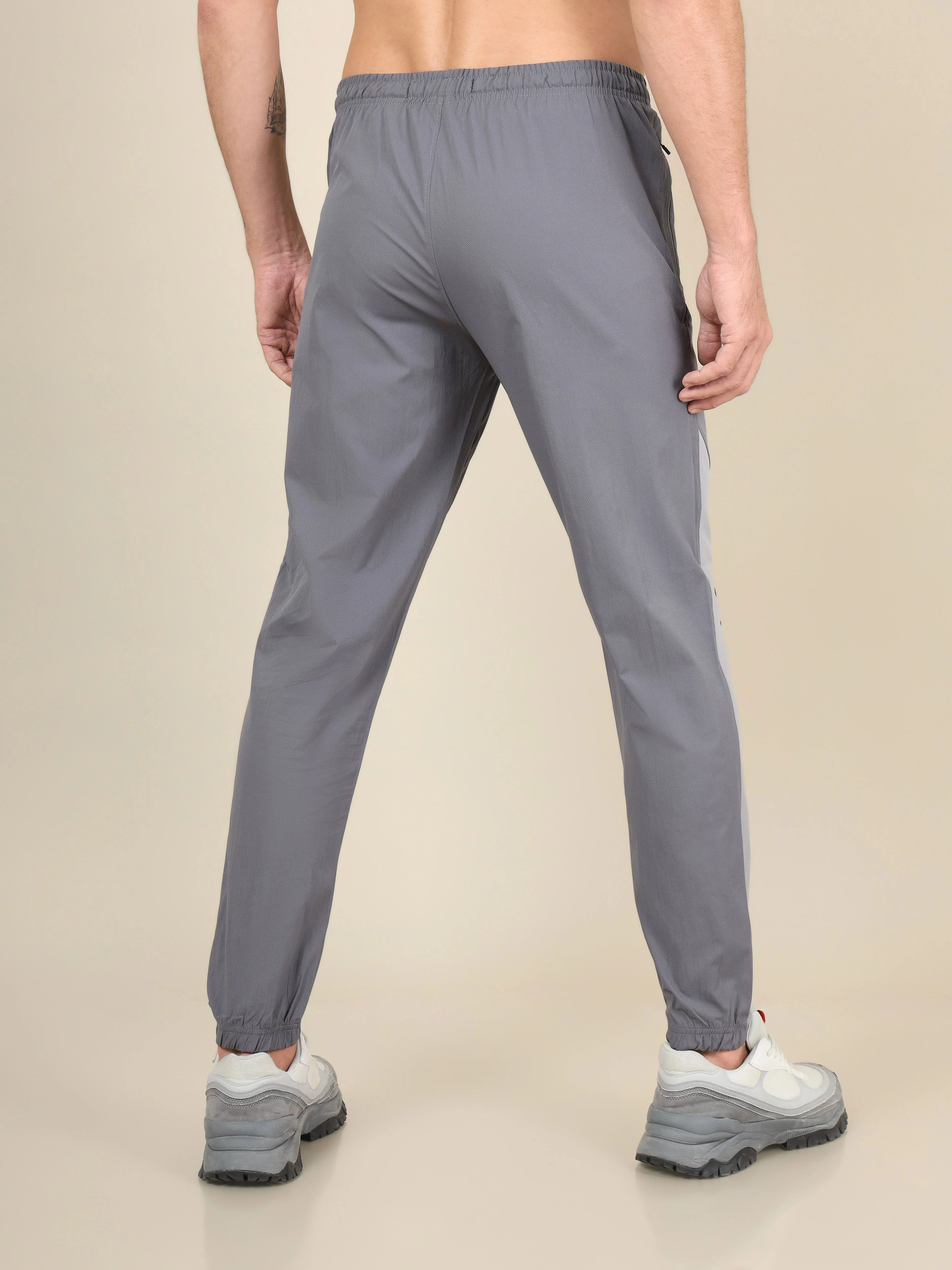 Men Solid Slim Fit Sports Joggers with TECHNOLITE - Image 4