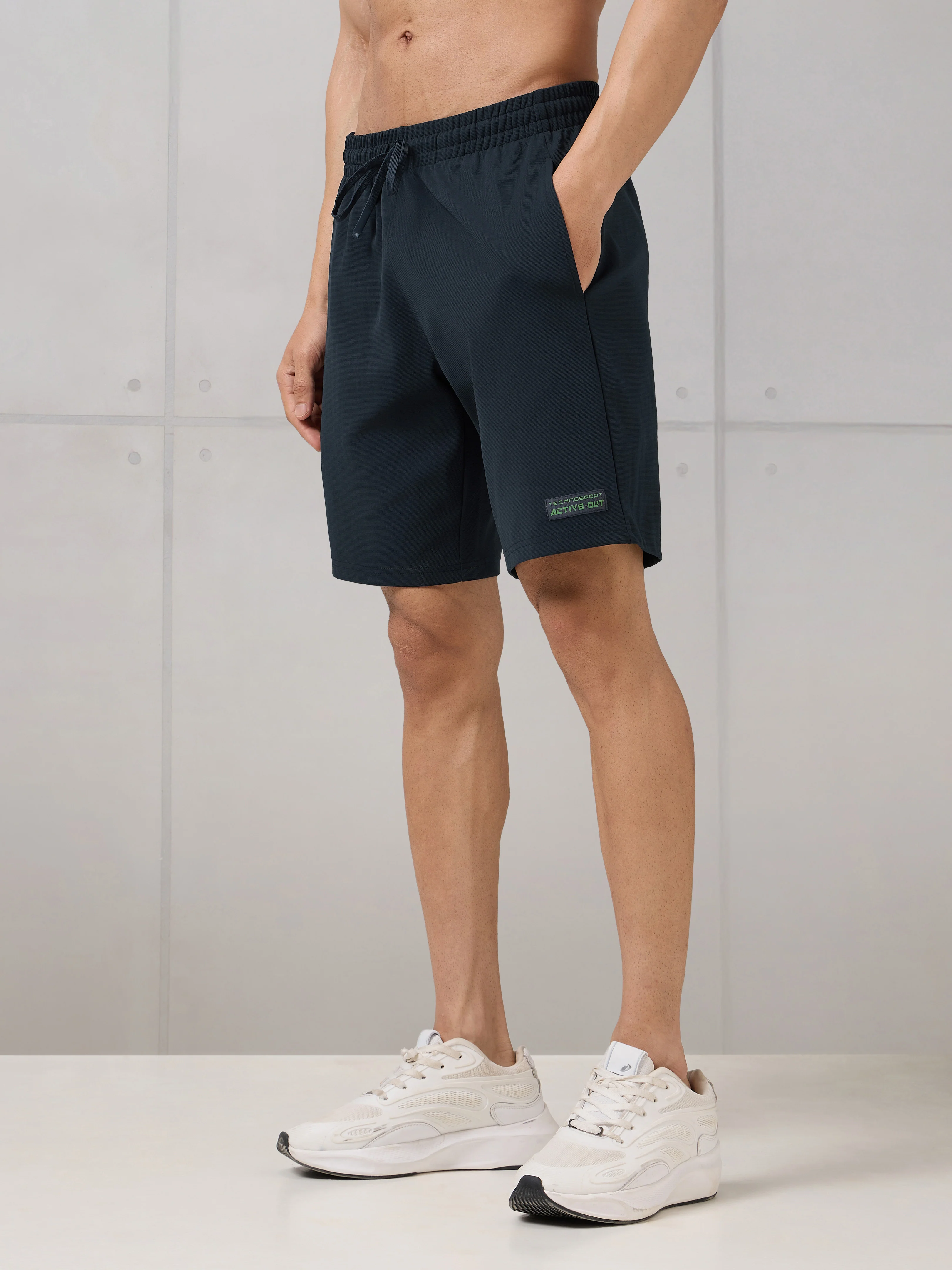 Men Solid Slim Fit Active Out Sports Shorts with ELASTOPLUS - Image 5