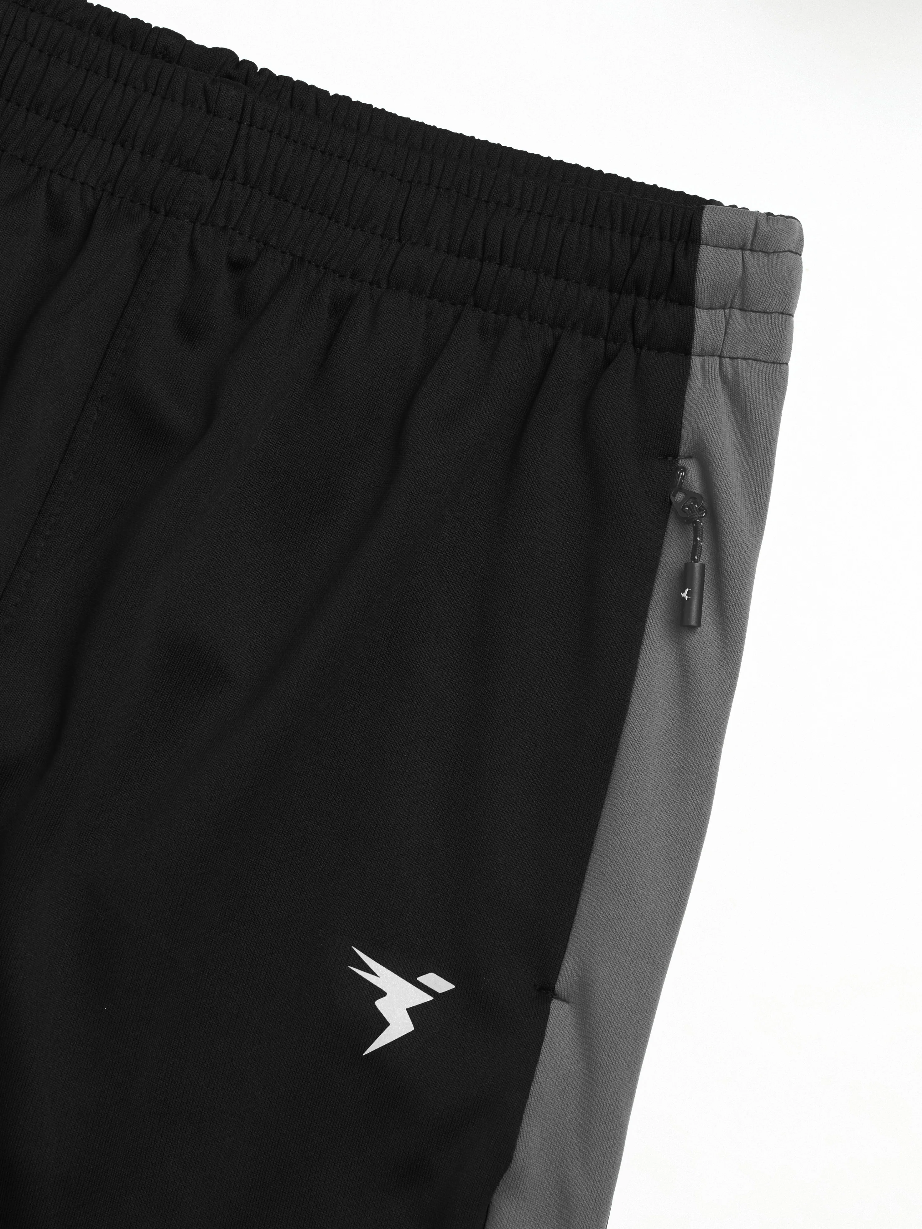 Men Solid Slim Fit Trackpants with TECHNO DRY - Image 6