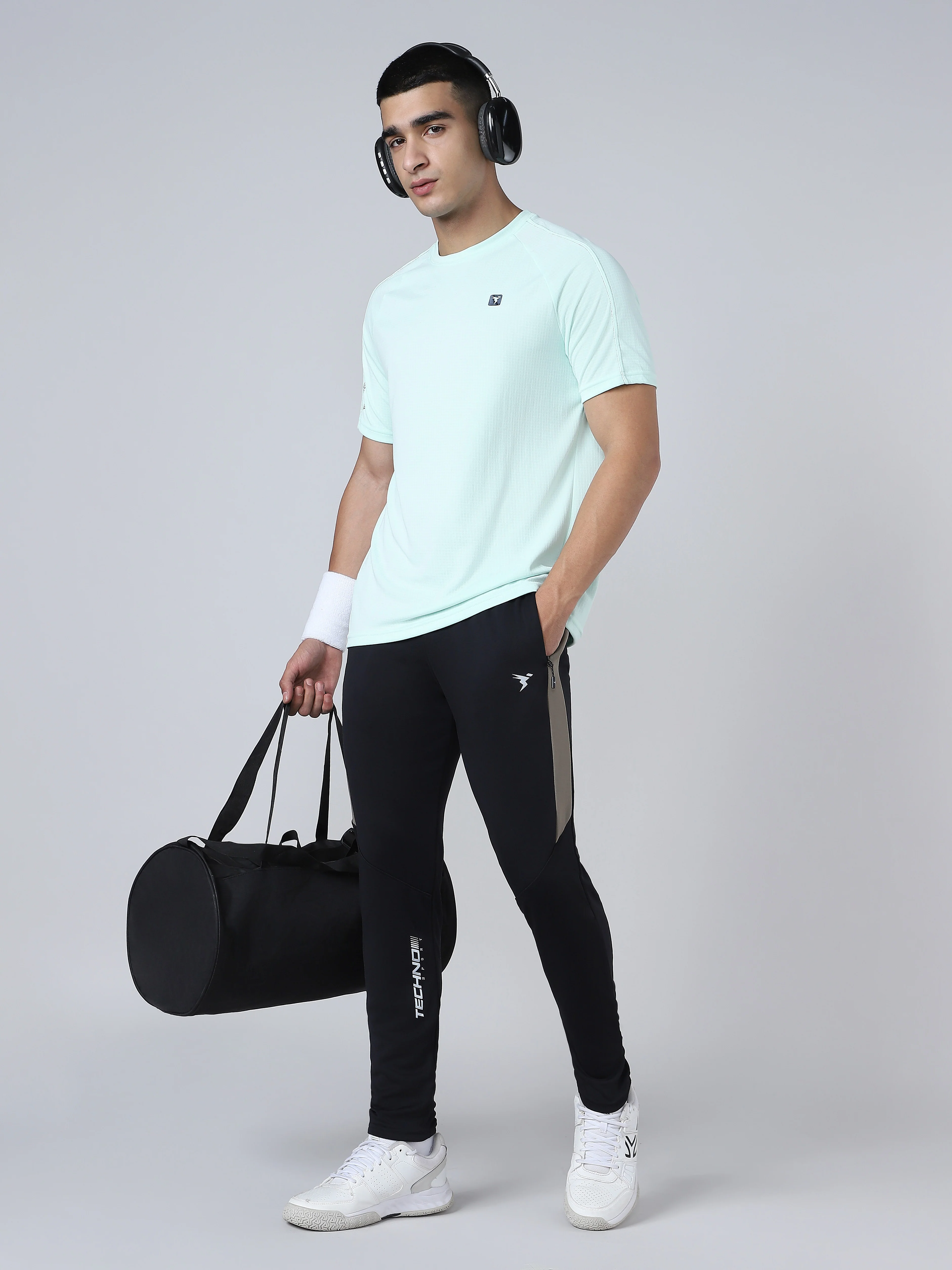 Men Solid Slim Fit Trackpants with TECHNO DRY - Image 5