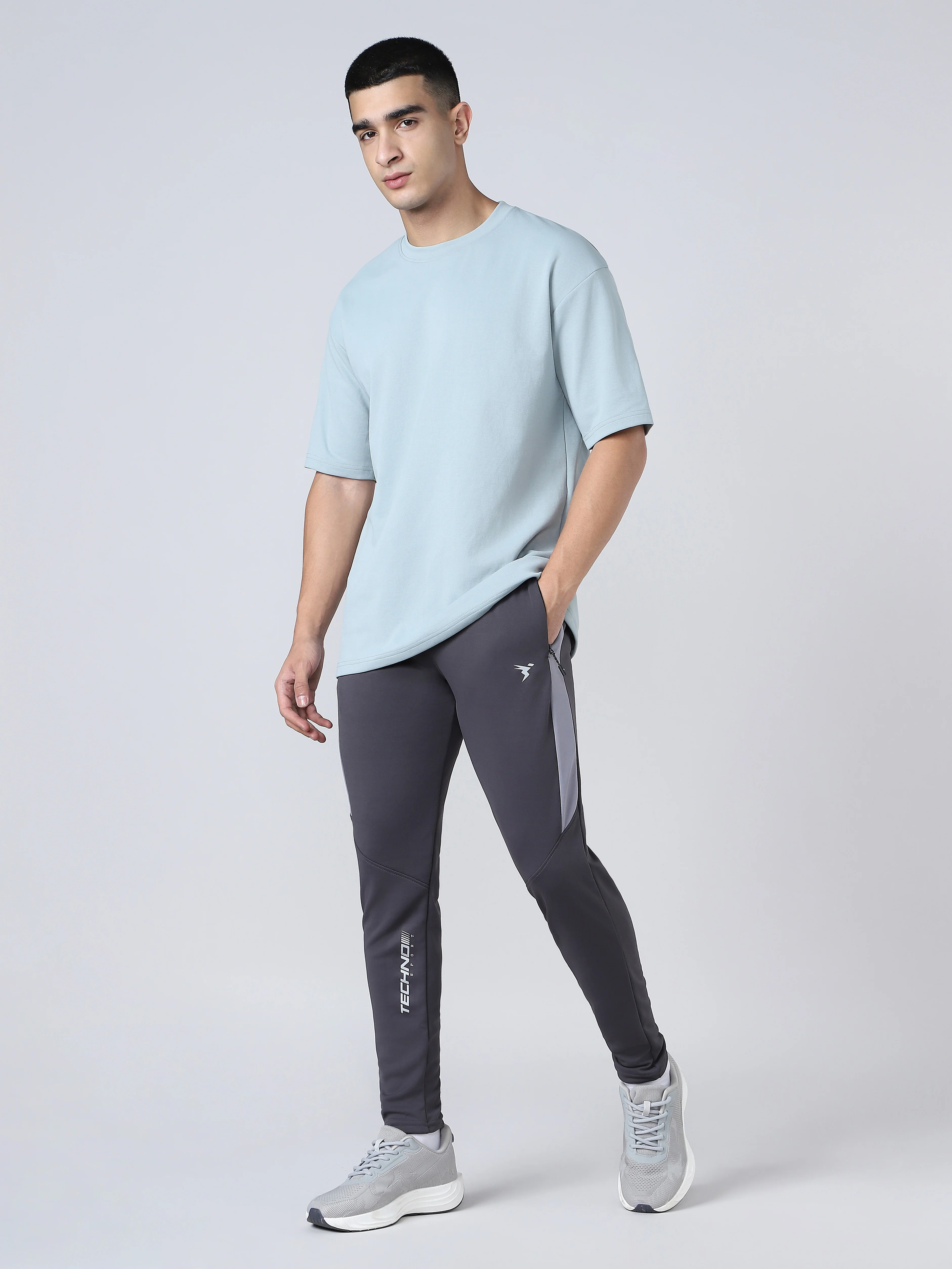 Men Solid Slim Fit Trackpants with TECHNO DRY - Image 5