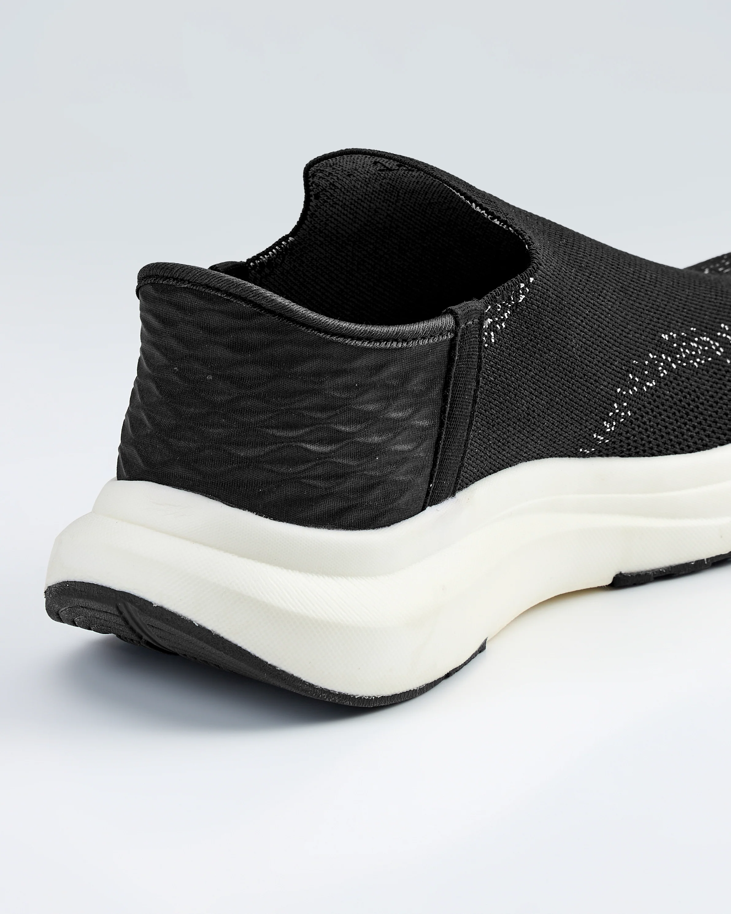 Men Zero-Hands Performance Shoes with NITROLITE - Image 3