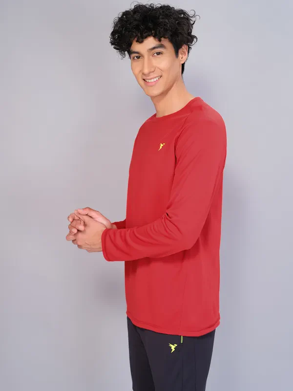 Men Solid Slim Fit Crew Neck T-shirt with TECHNO COOL - Image 3
